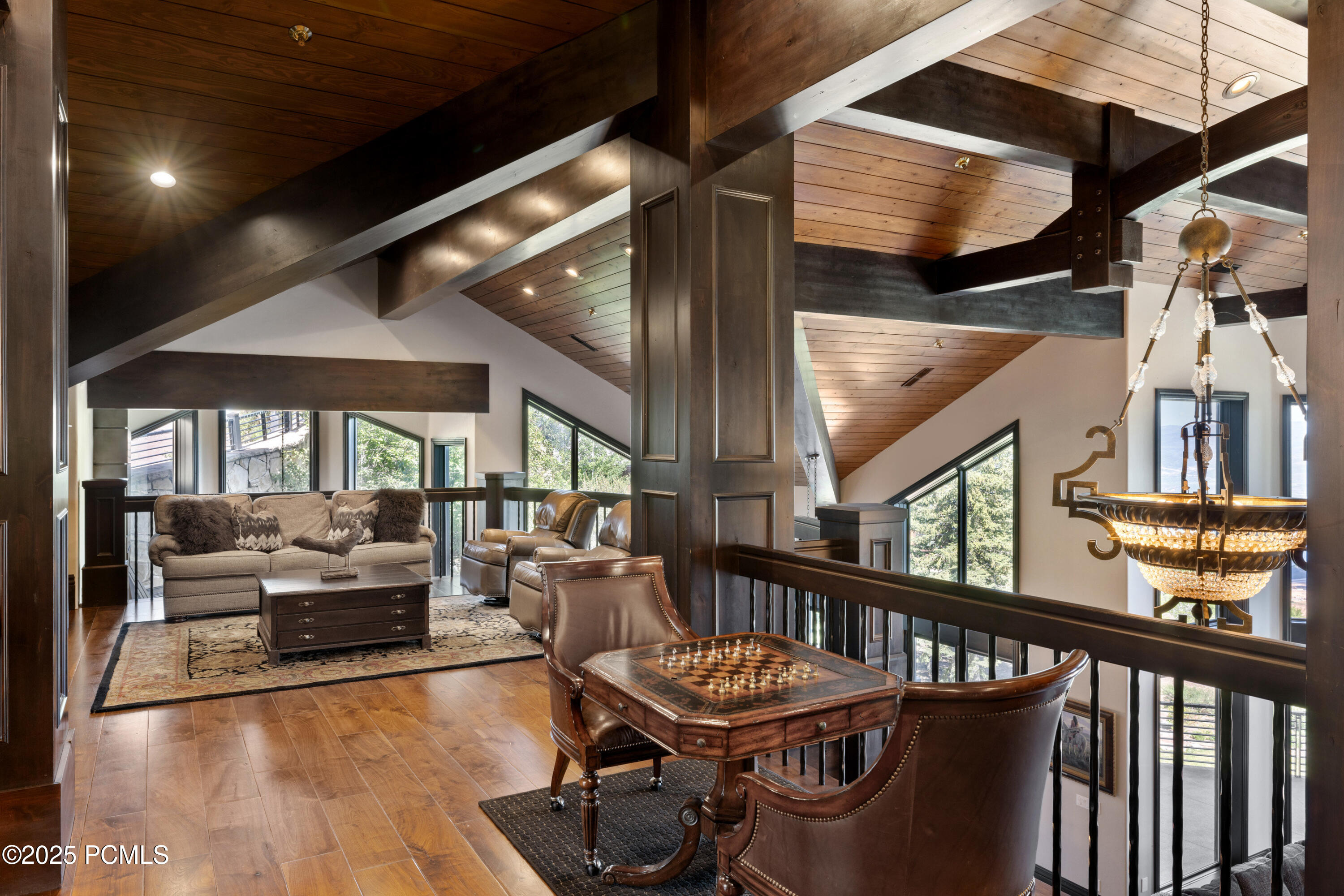 9985 Summit View Drive