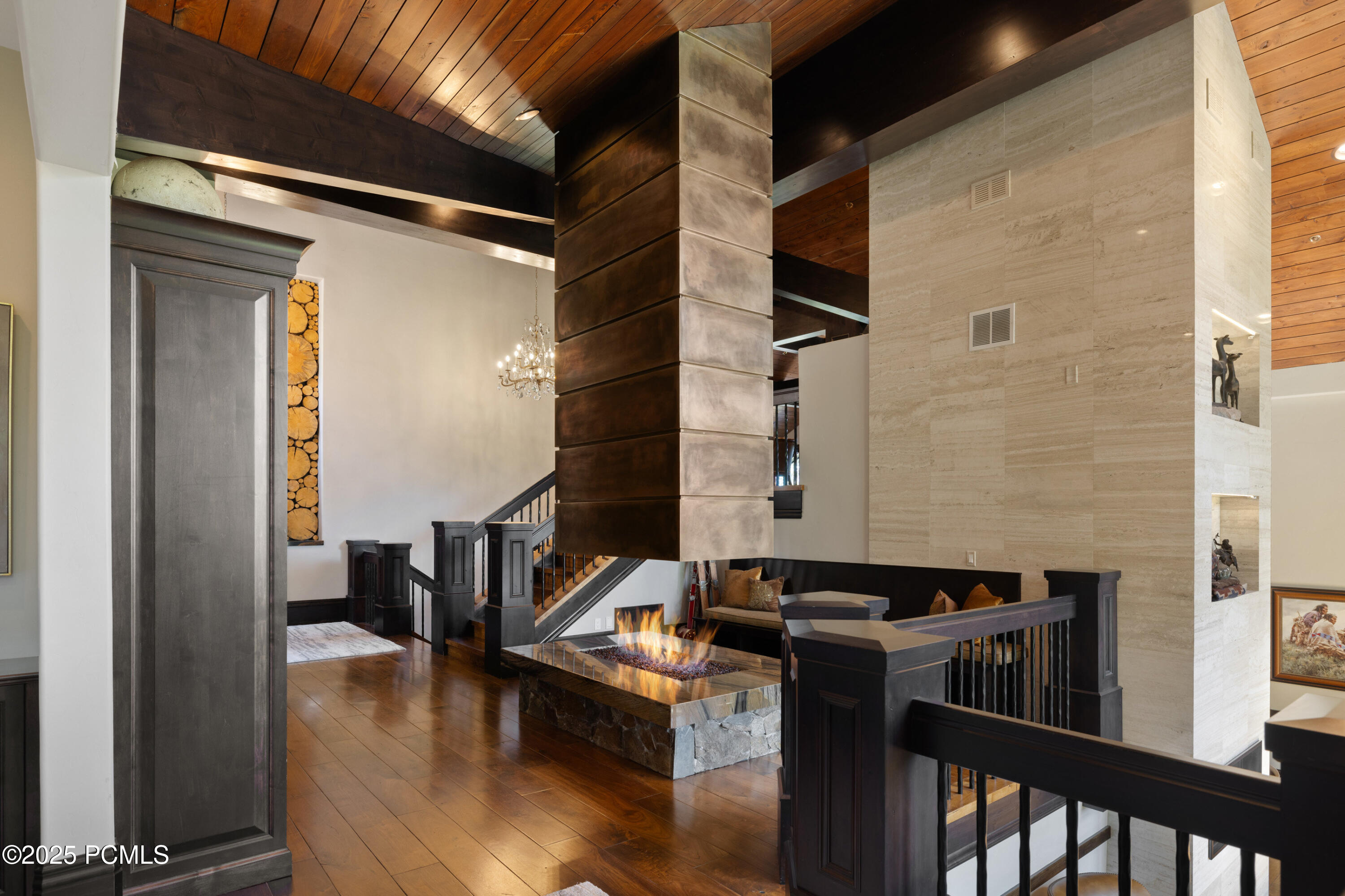 9985 Summit View Drive