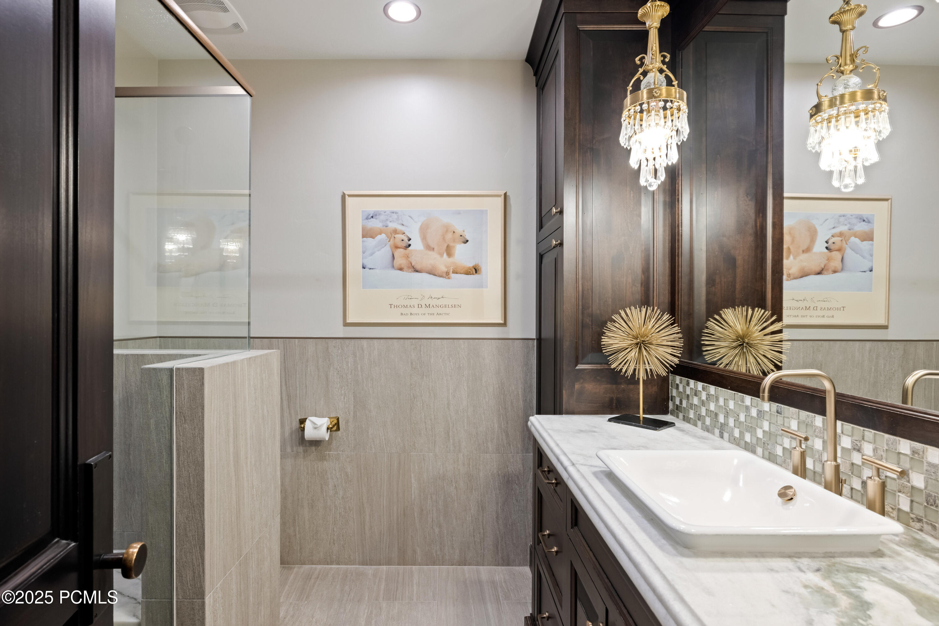 9985 Summit View Drive