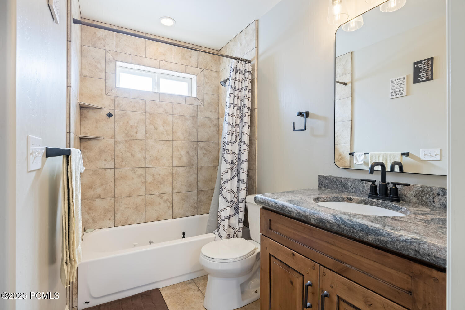 291 S Democrat Alley