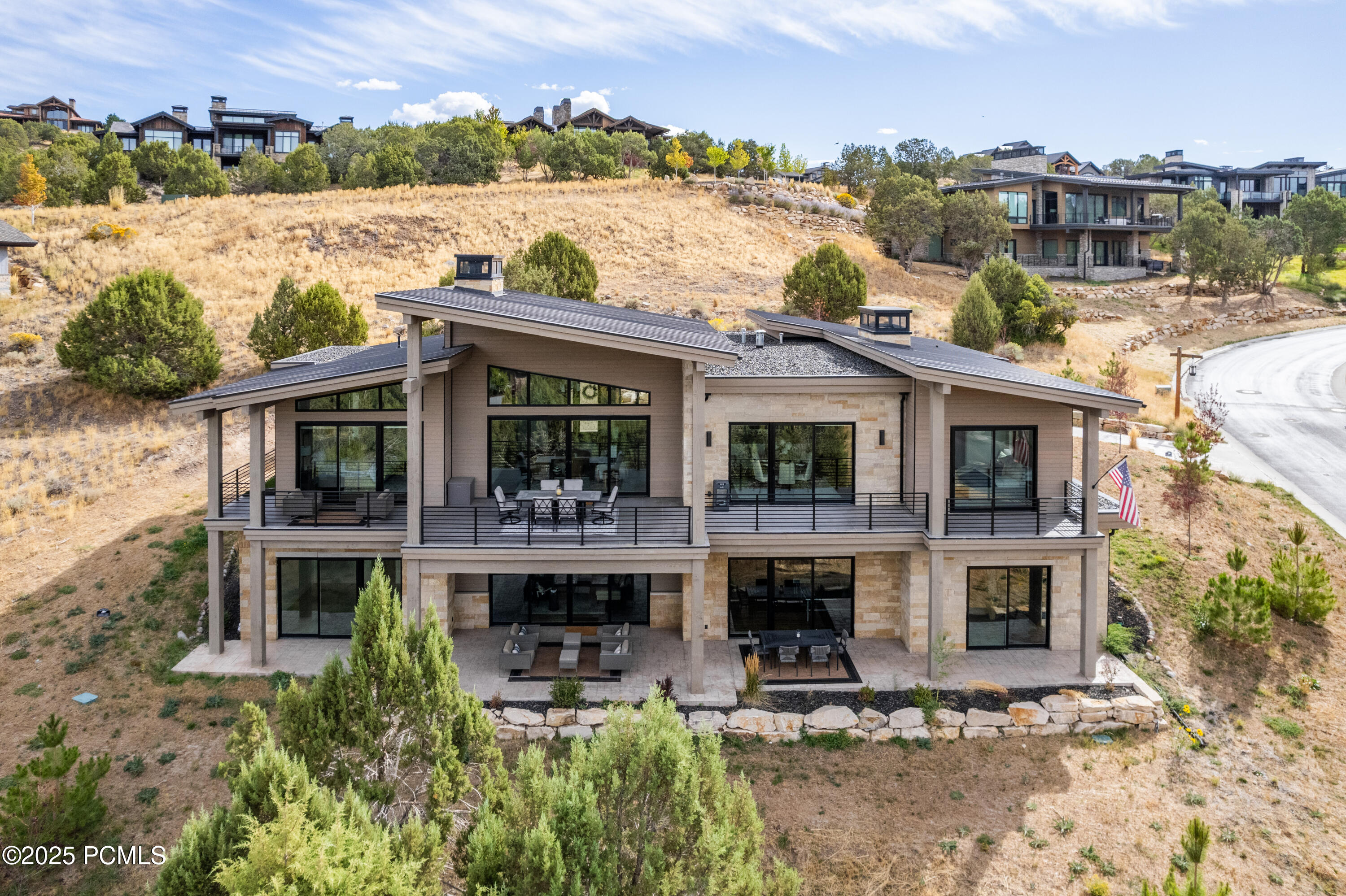 2317 E Red Knob Way