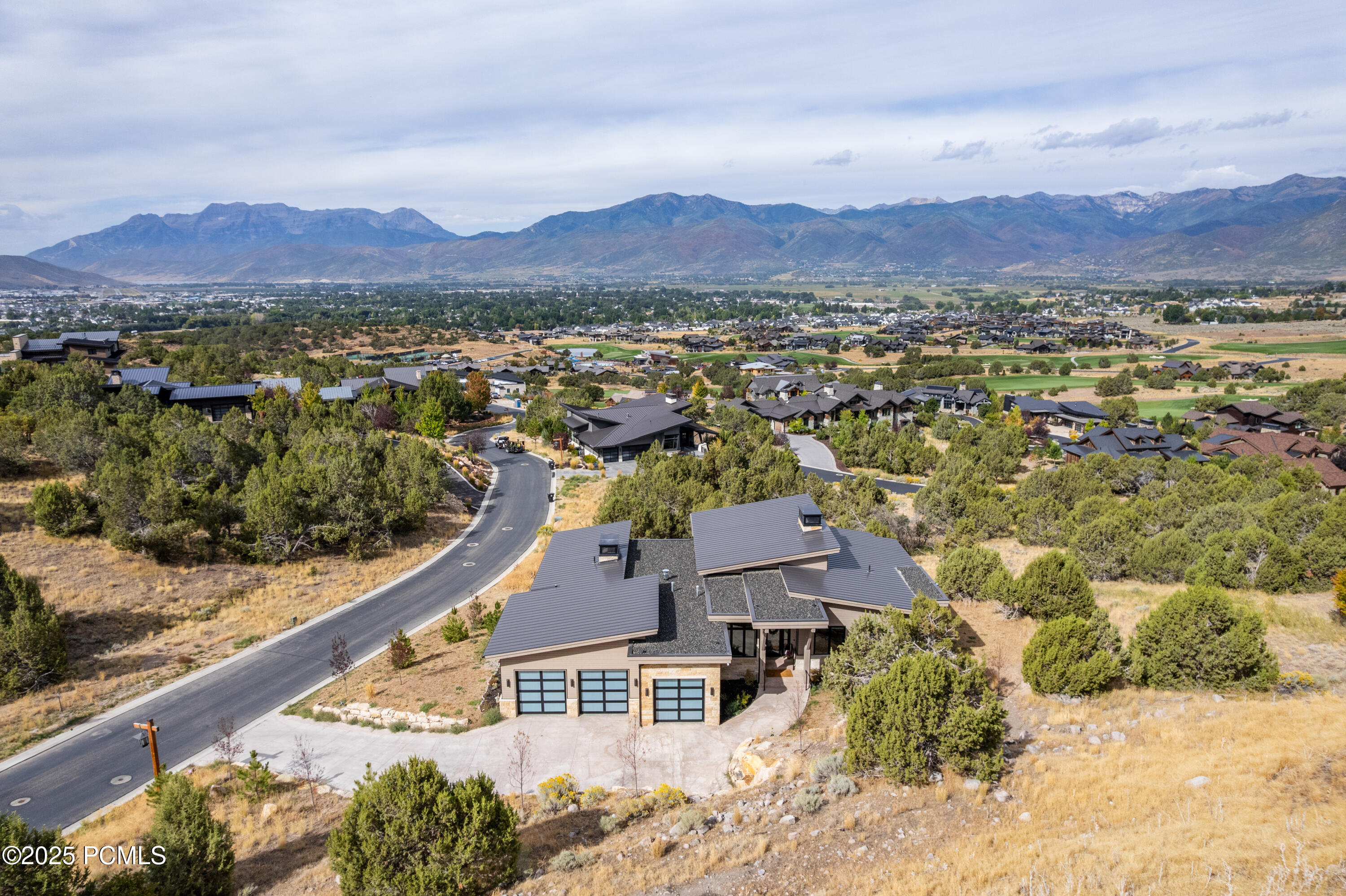 2317 E Red Knob Way