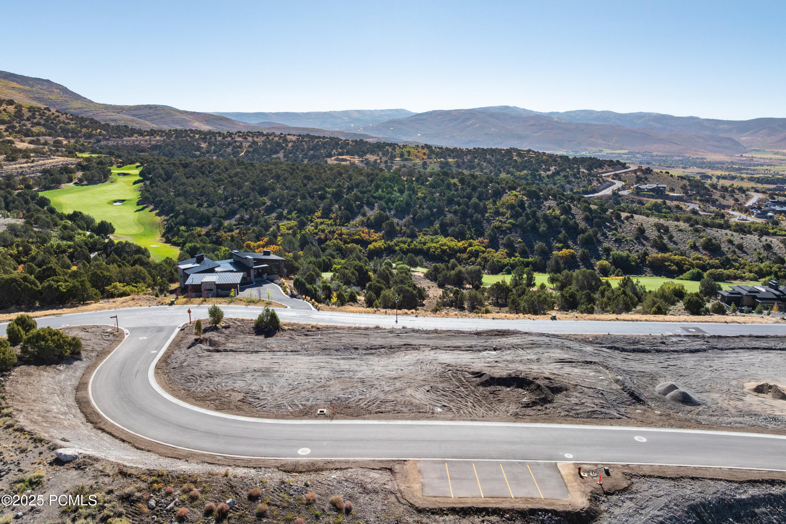 2756 E Granite Peak Drive