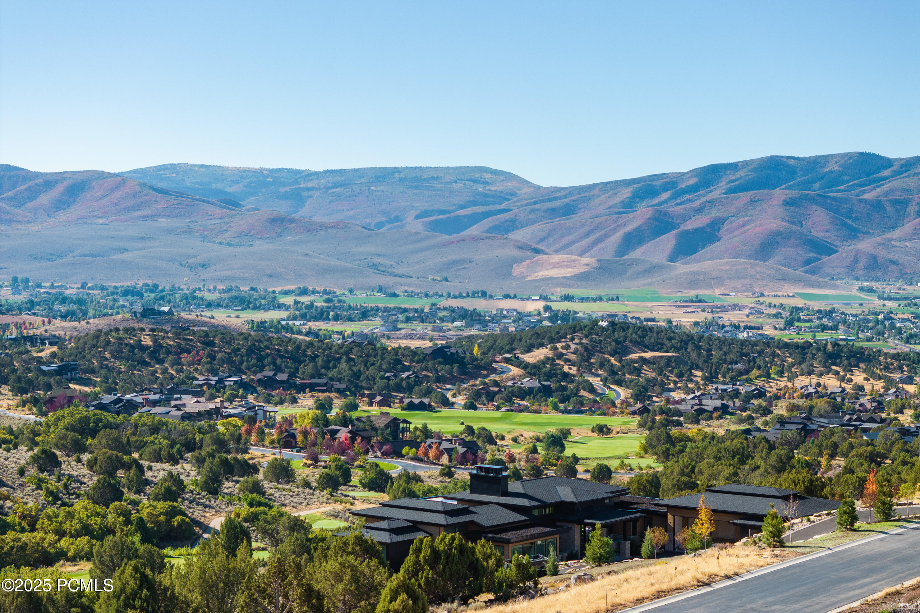 2756 E Granite Peak Drive