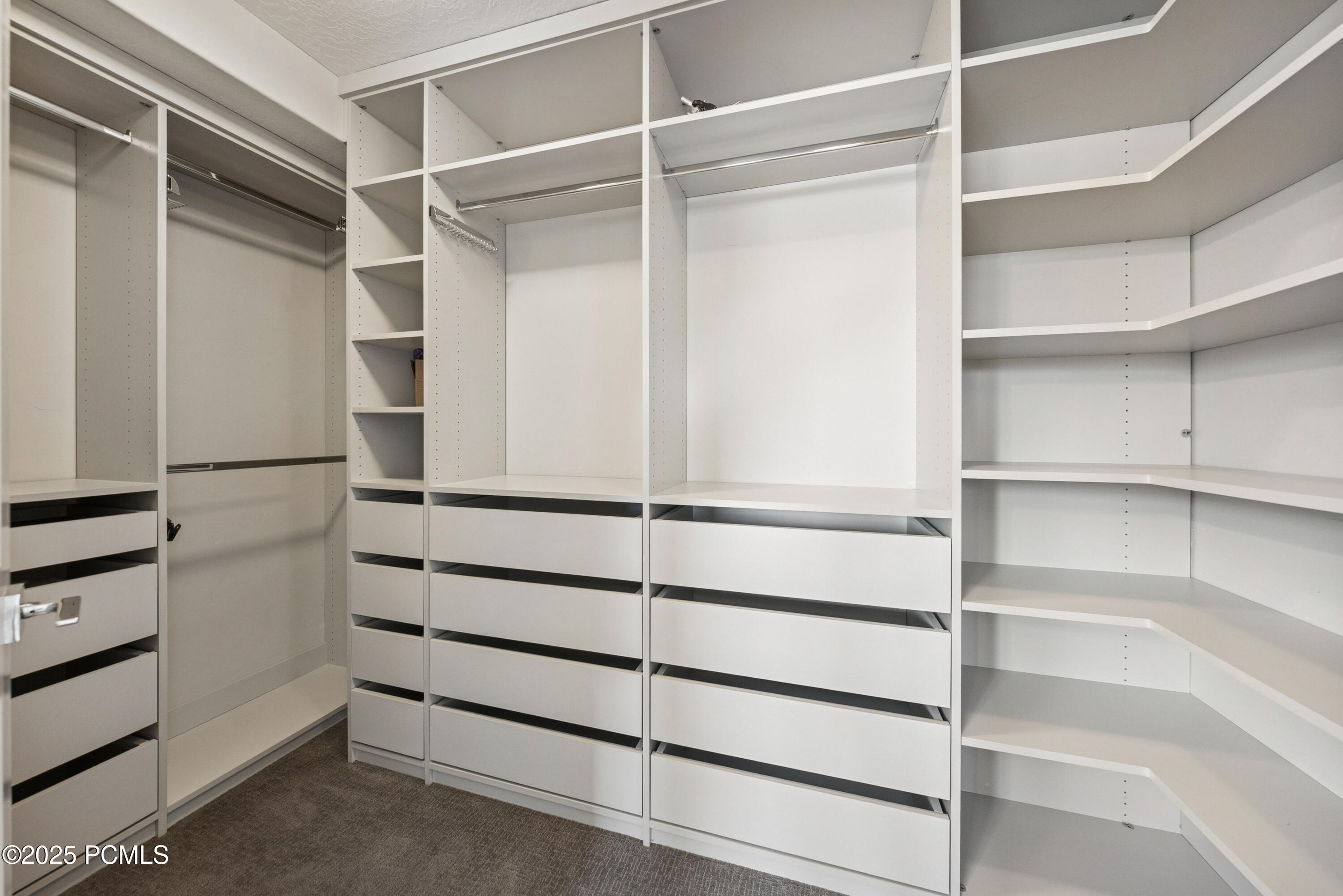 2626 W Midas Side Way