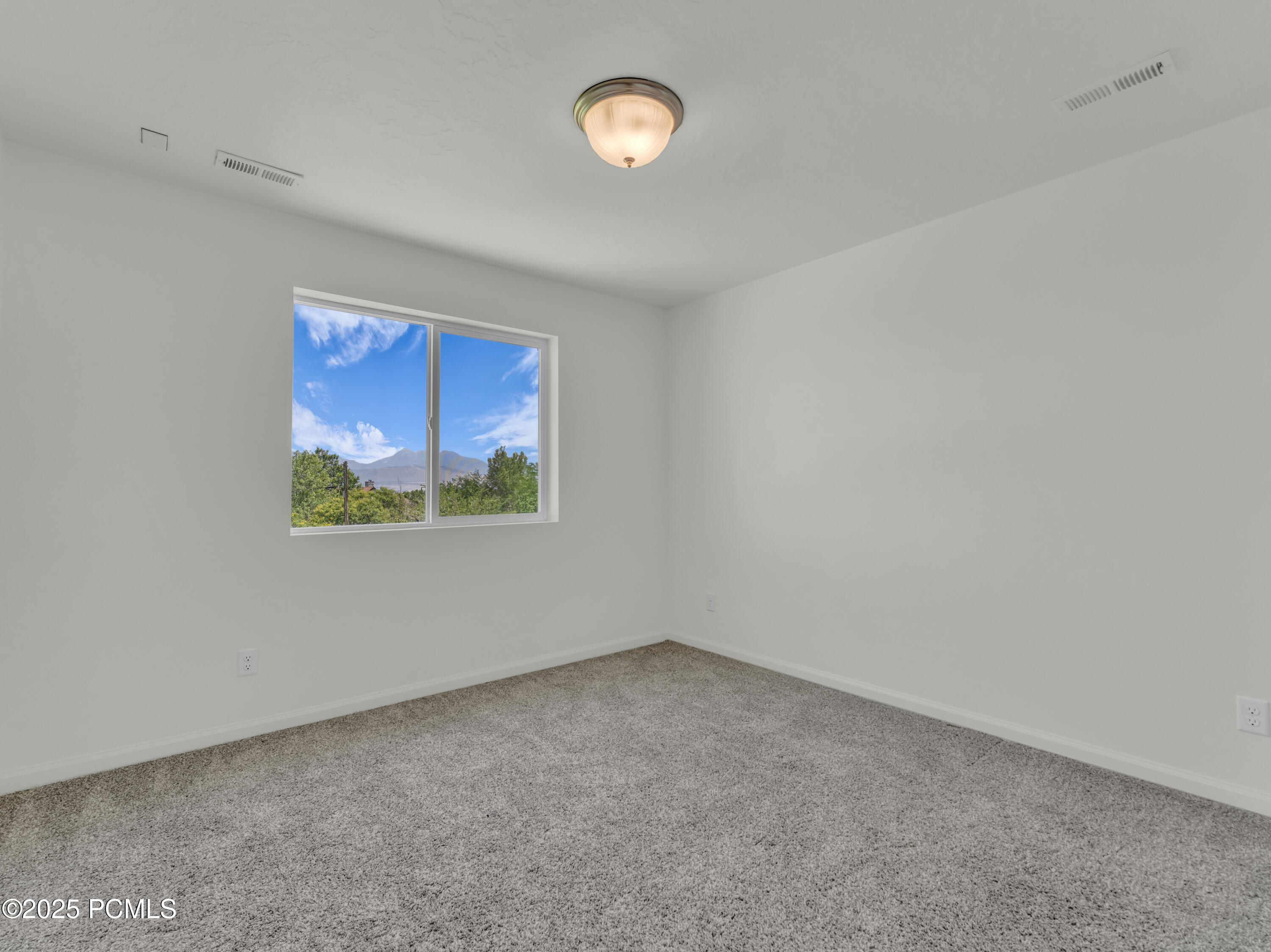 13249 S Shearing Cove