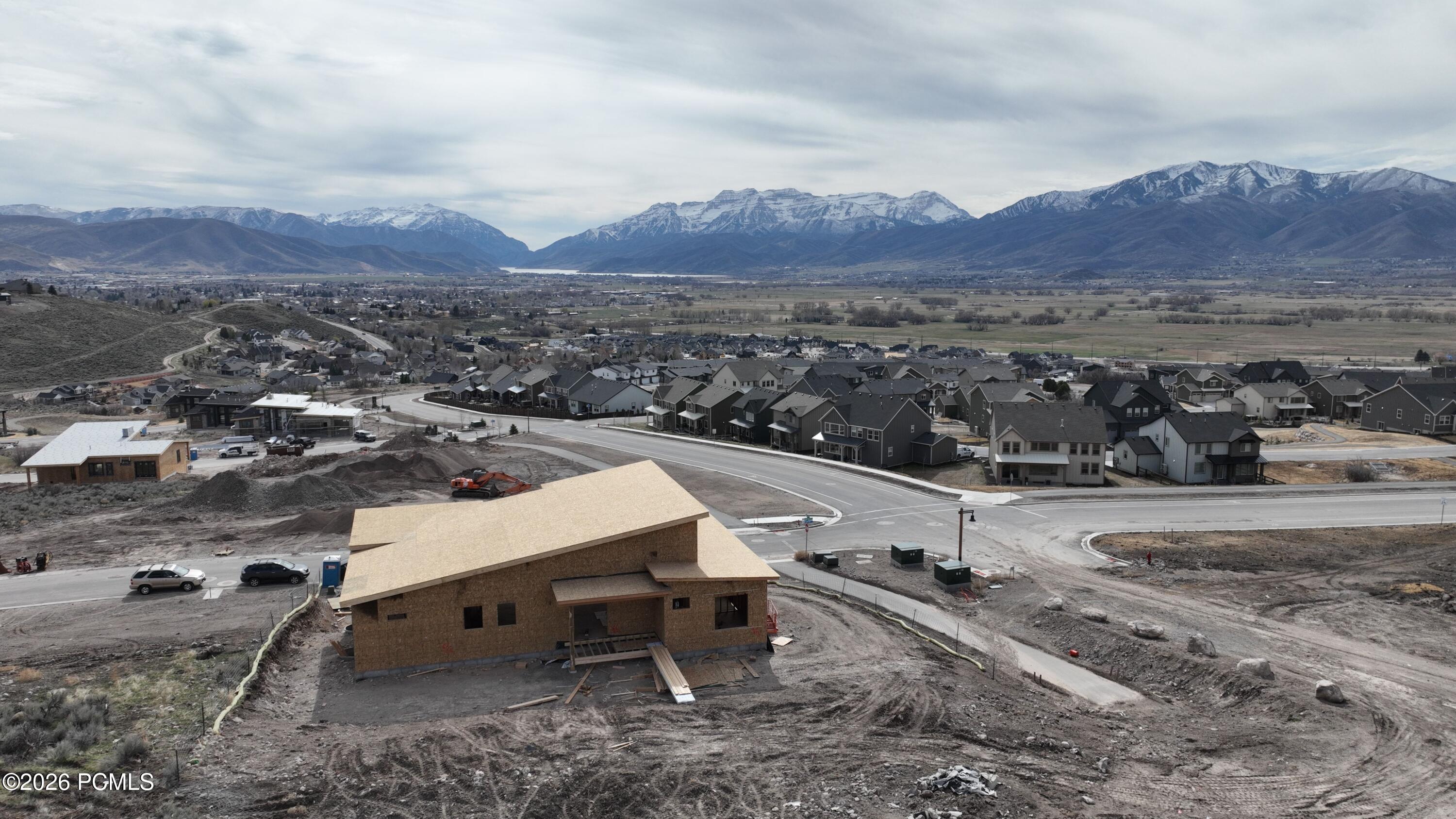 1221 E Coyote View Circle