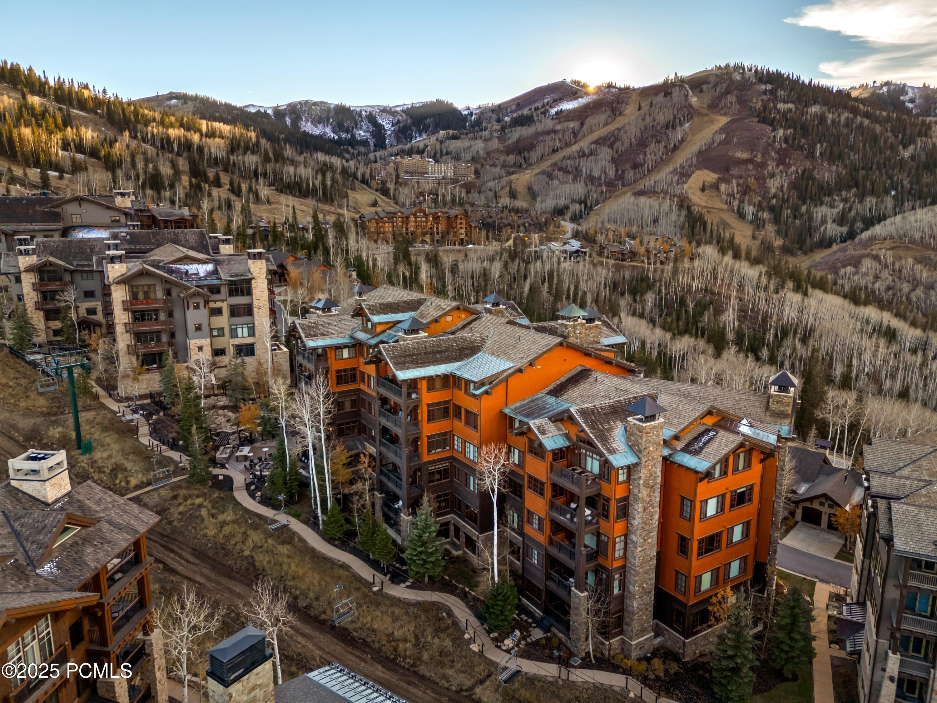 8894 Empire Club Drive, 204