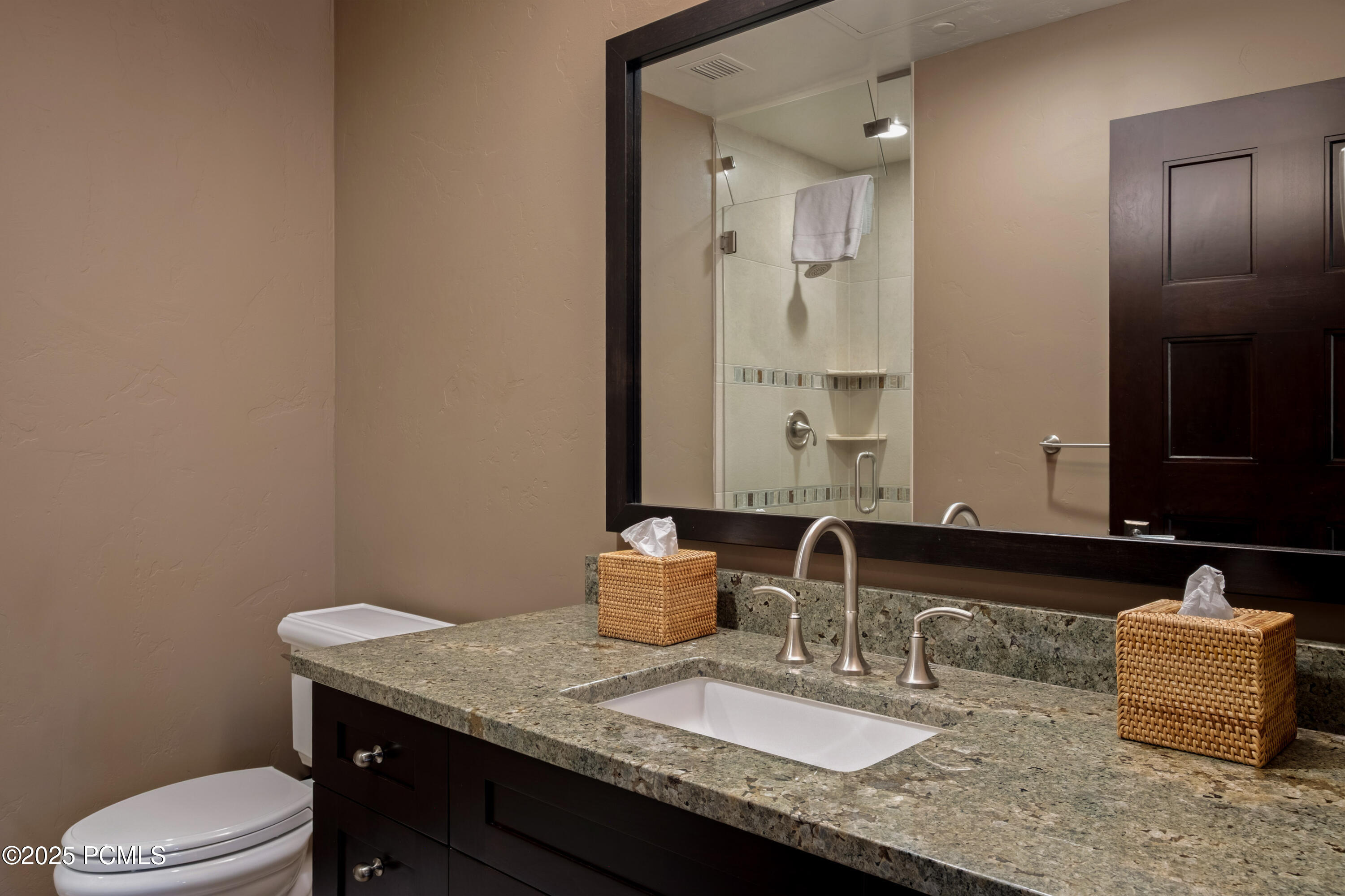 8894 Empire Club Drive, 204