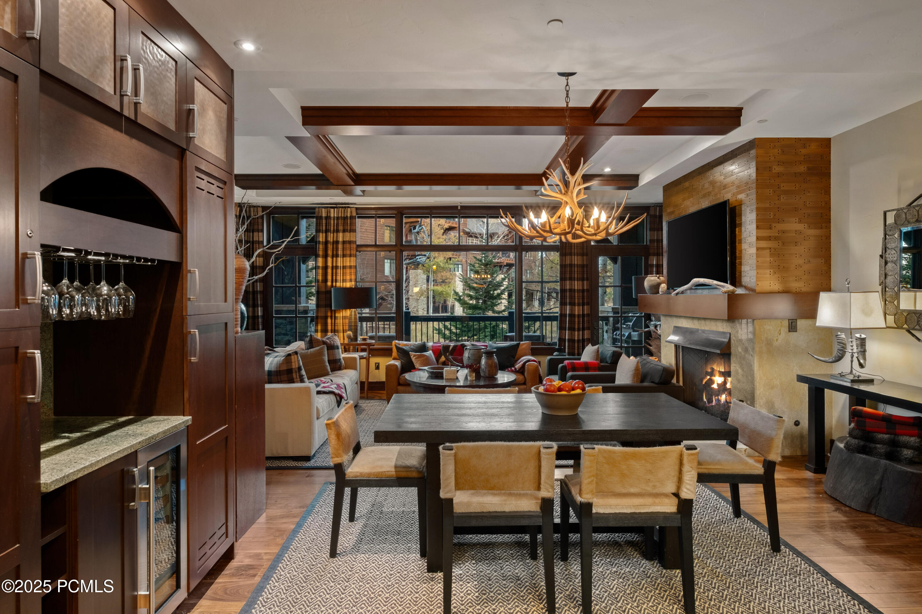 8894 Empire Club Drive, 204