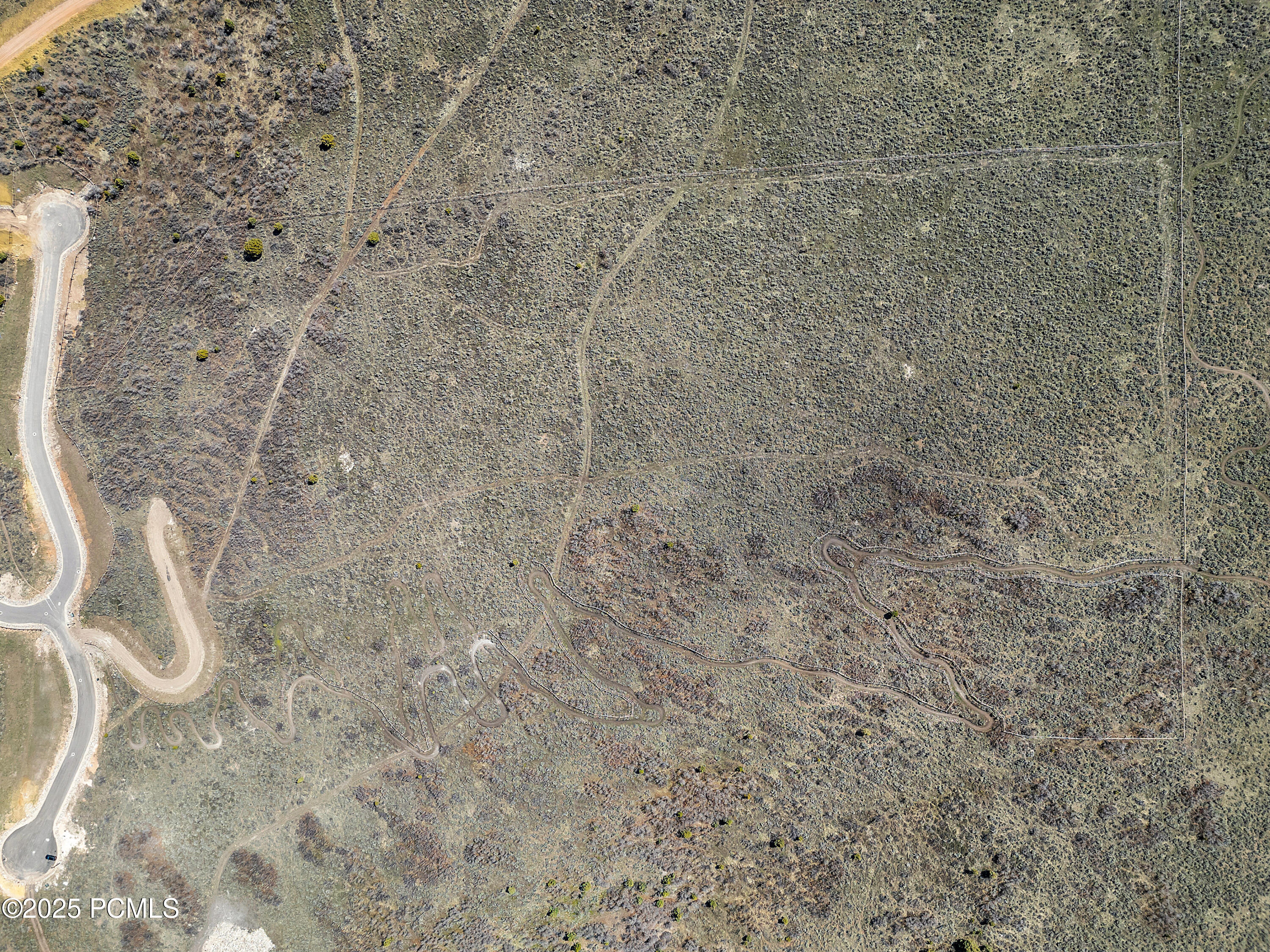 2 S Remuda Run Drive, 2