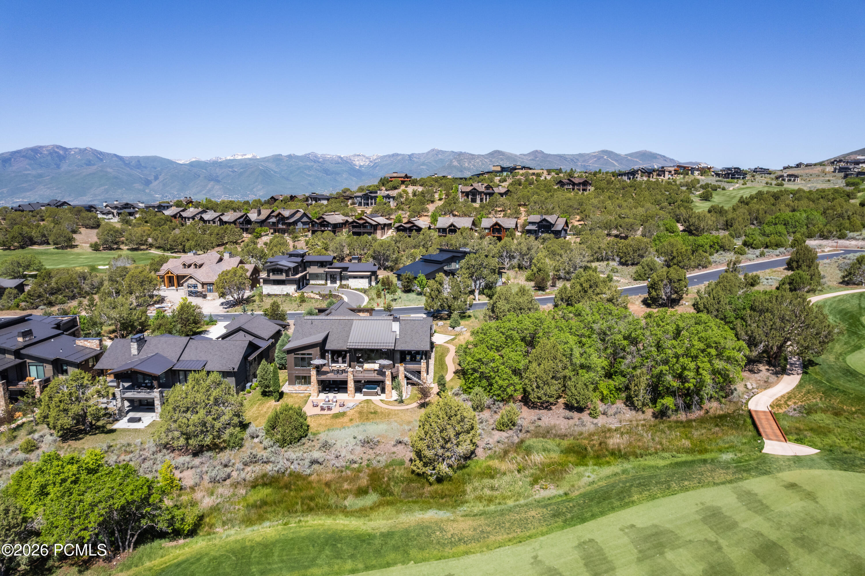 686 N Red Mountain Court
