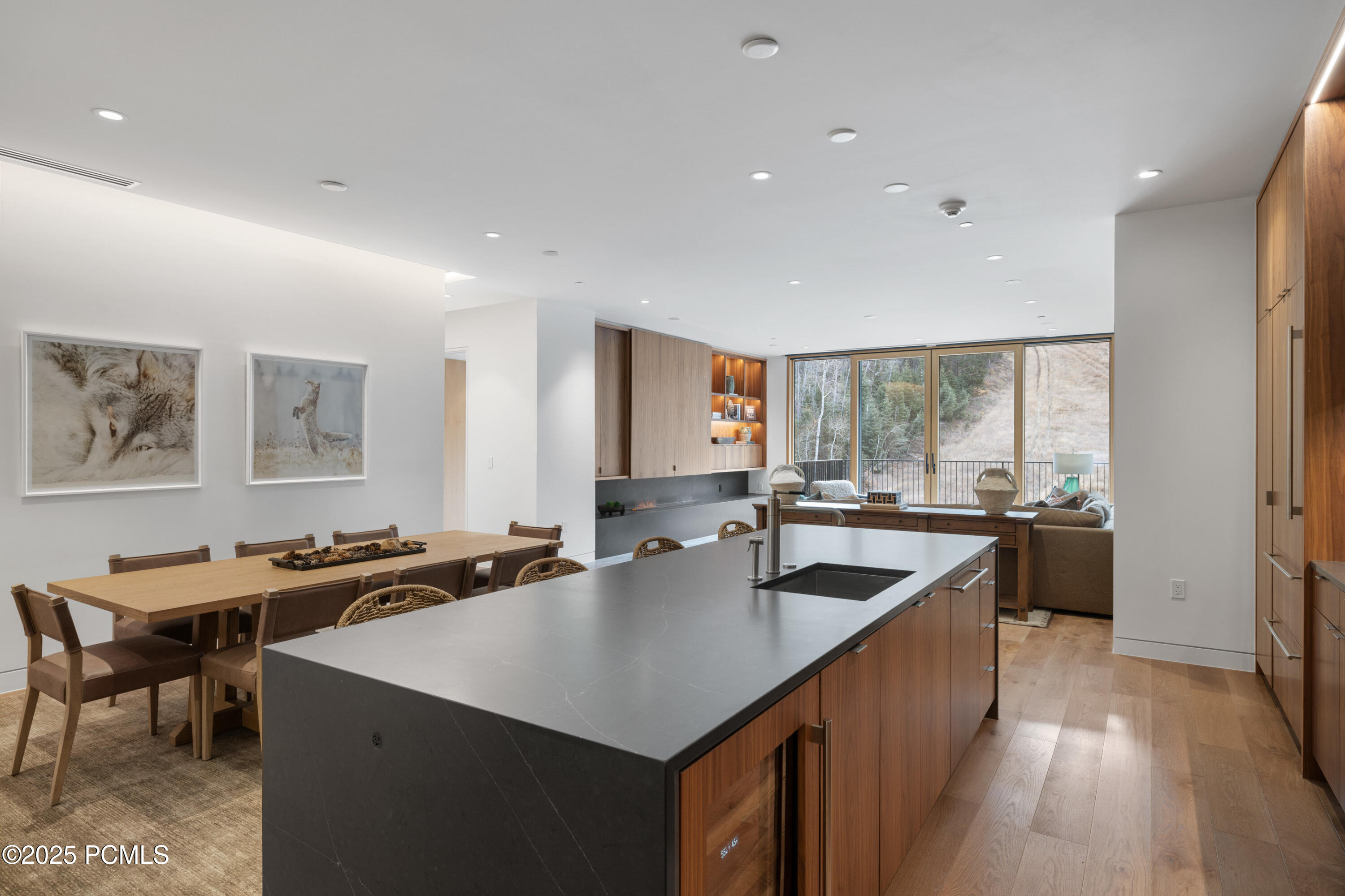 3267 W Deer Hollow Road 2402