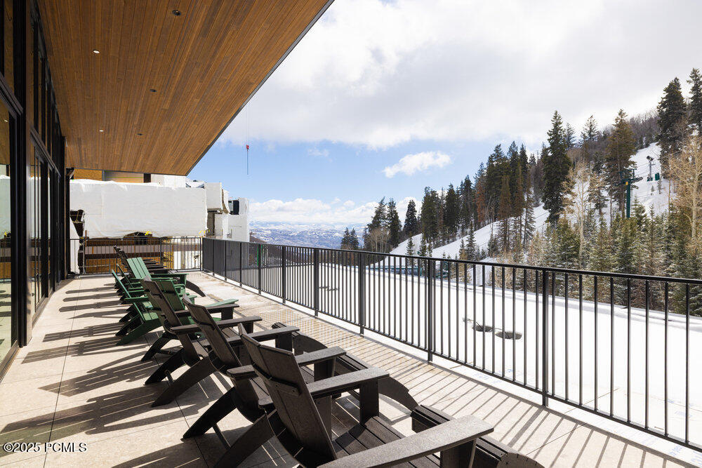 3267 W Deer Hollow Road 2402