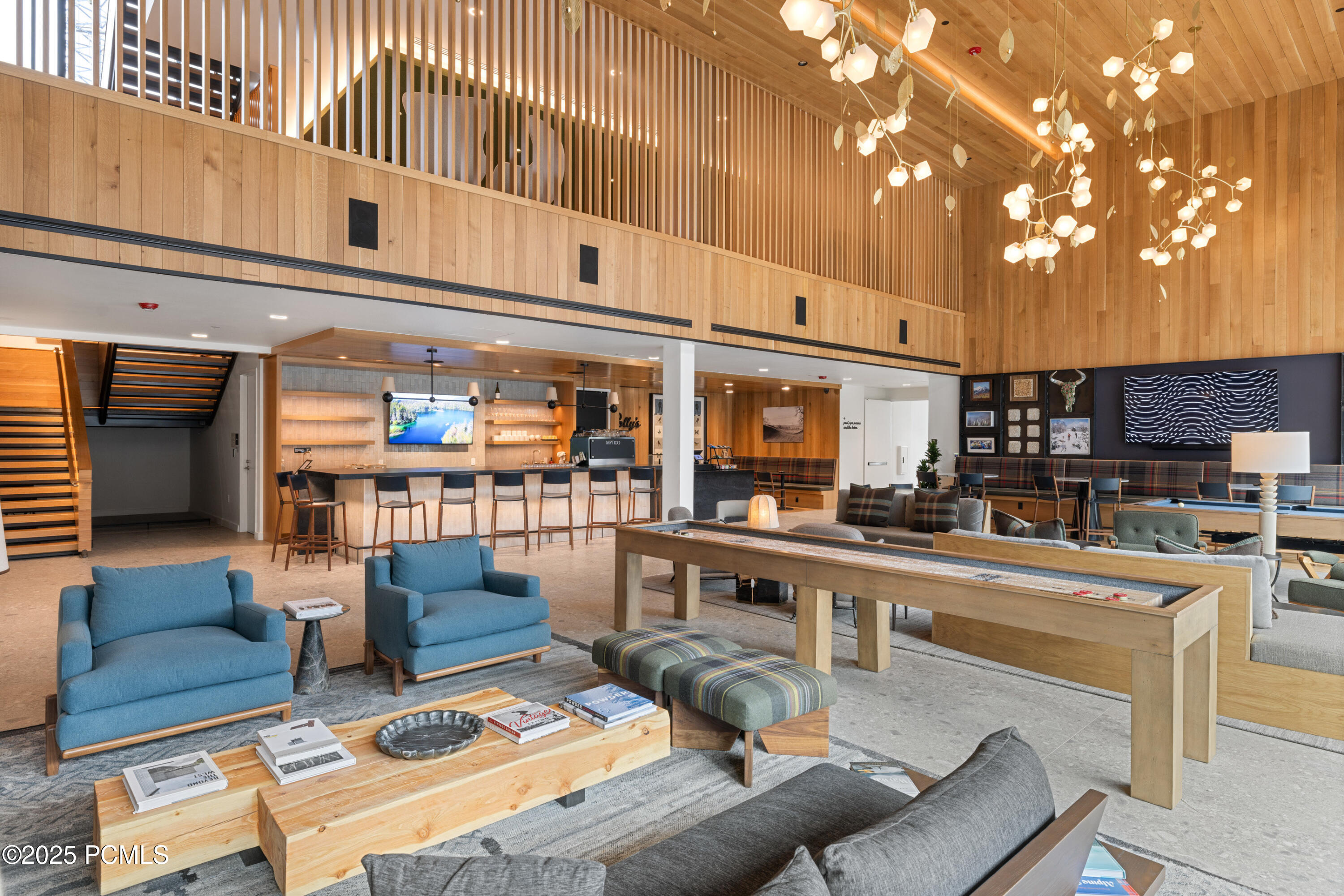 3267 W Deer Hollow Road 2402