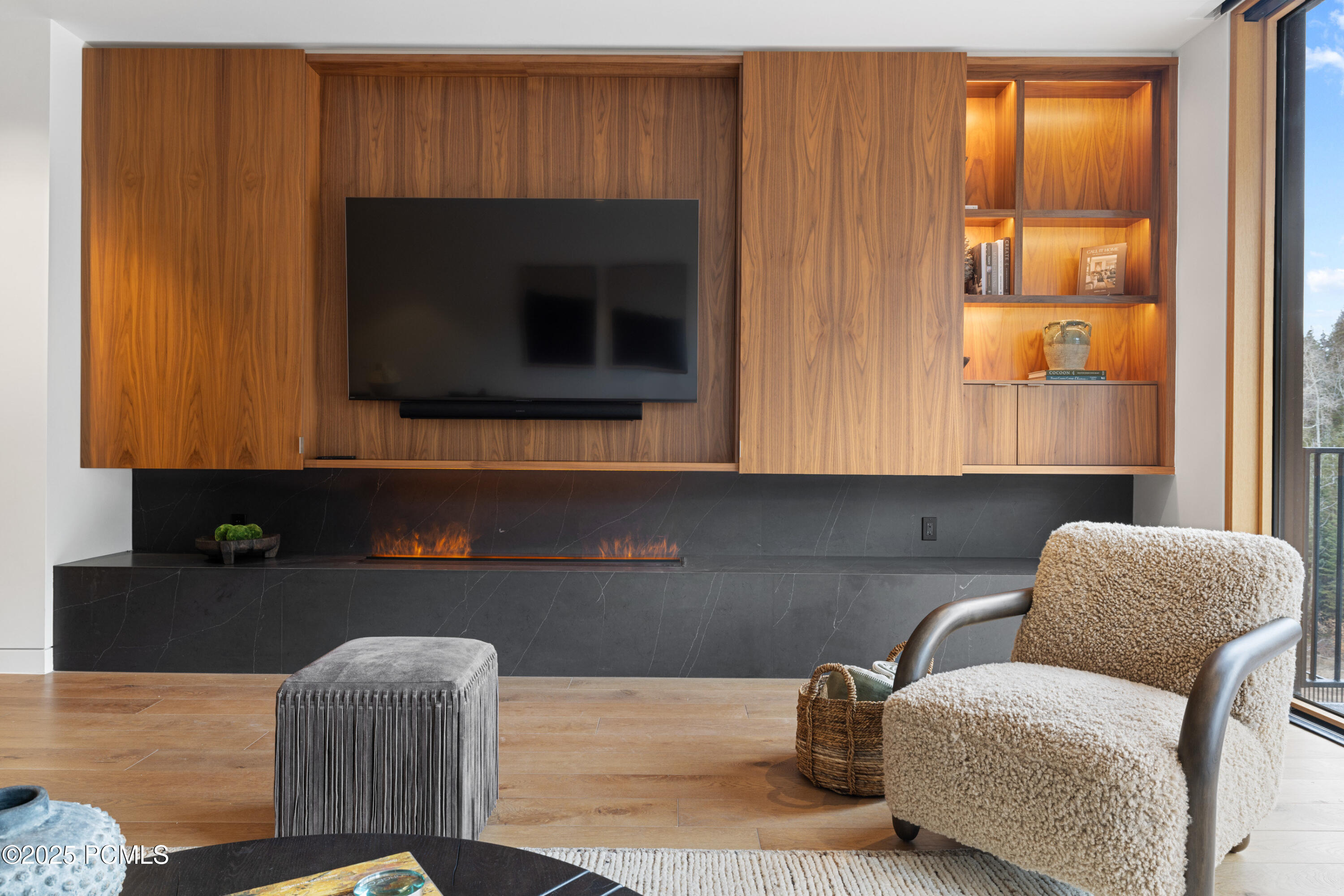3267 W Deer Hollow Road 2402