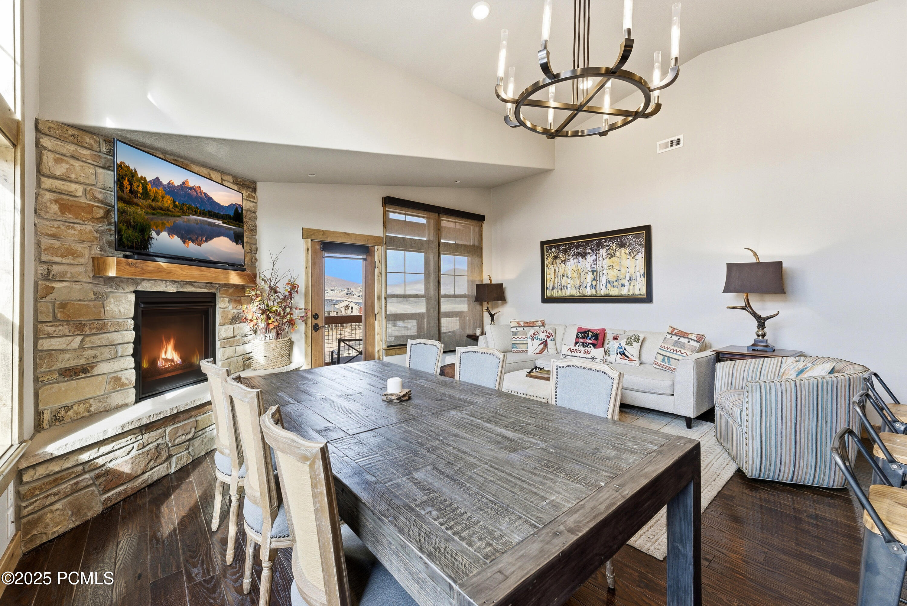 1288 Deer Park Circle 302