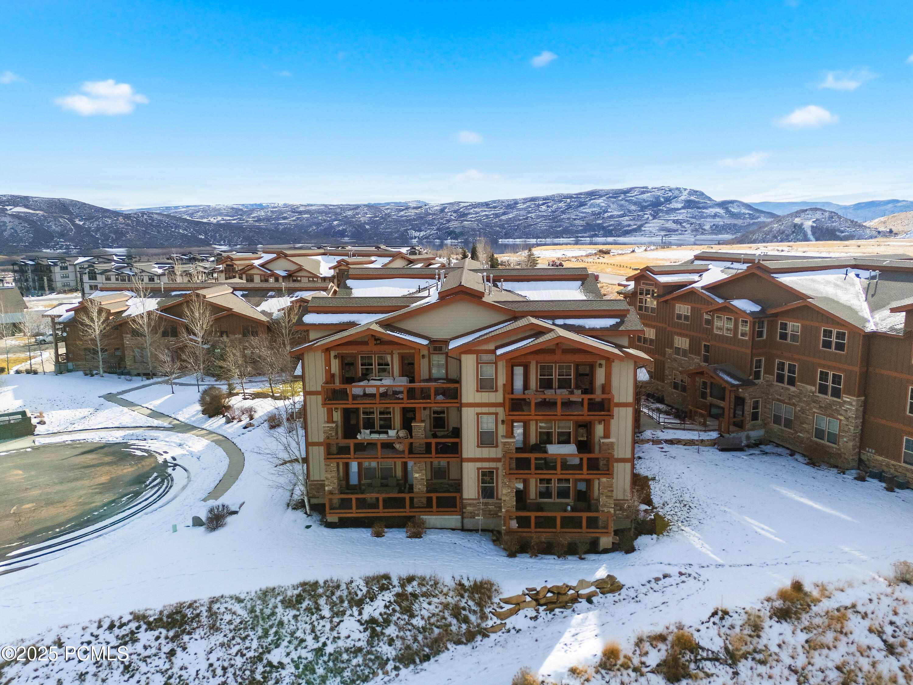 1288 Deer Park Circle 302