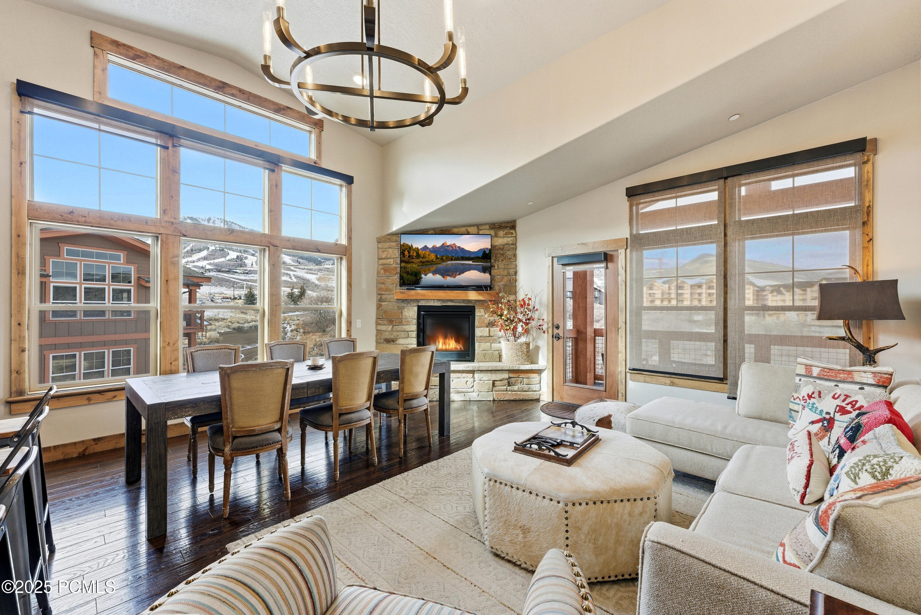 1288 Deer Park Circle 302