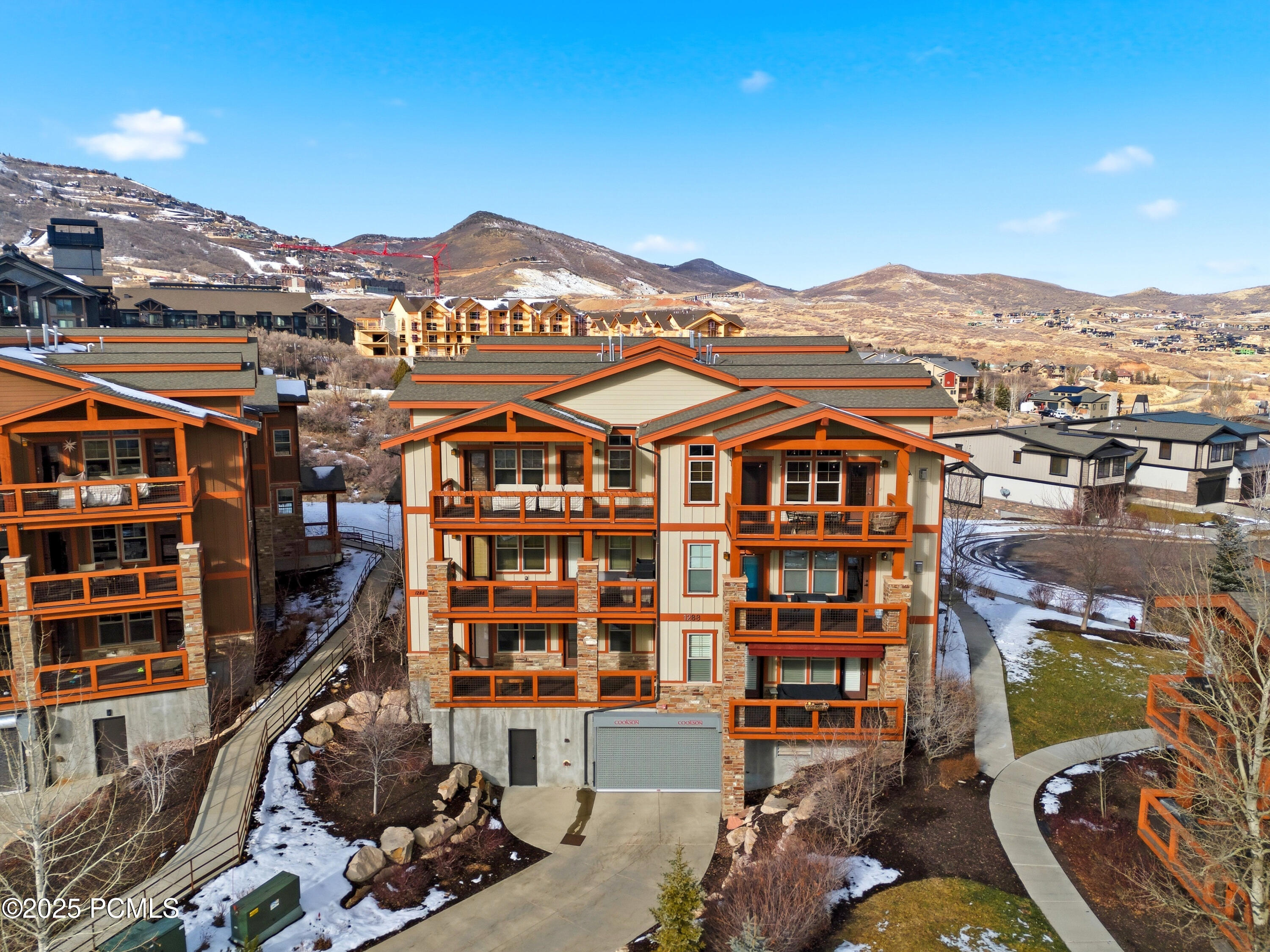 1288 Deer Park Circle 302