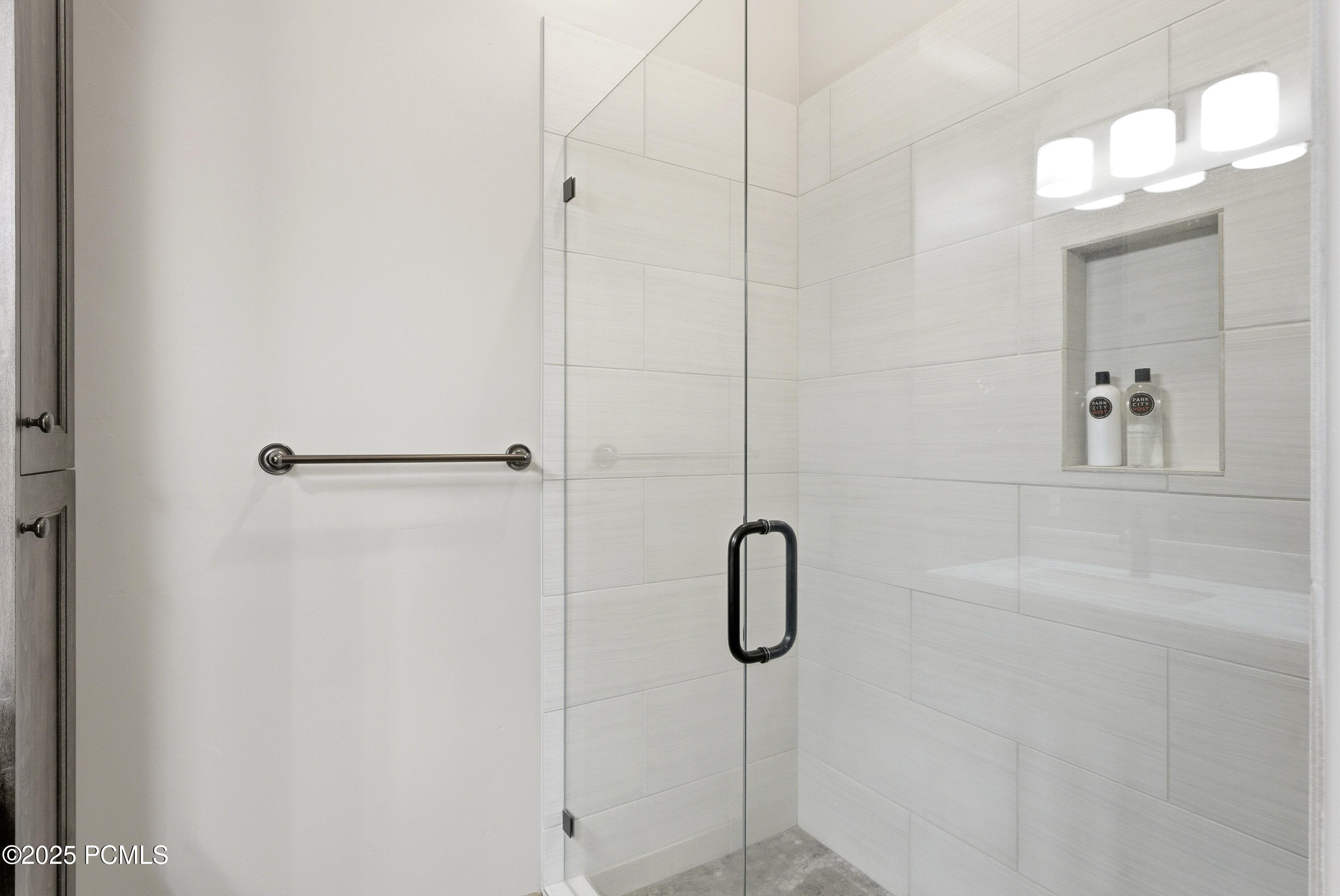 1288 Deer Park Circle 302