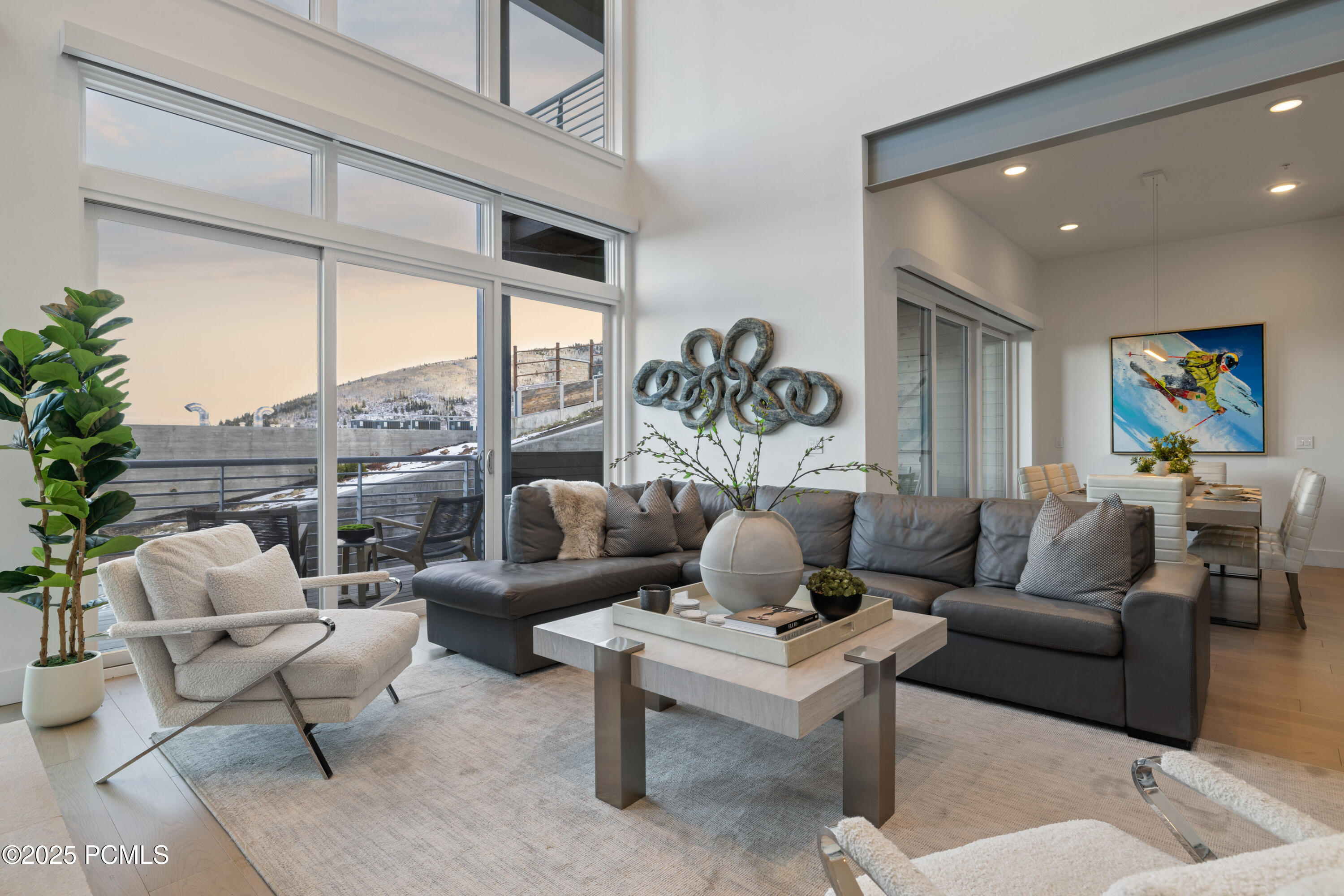 2752 W High Mountain Road 503