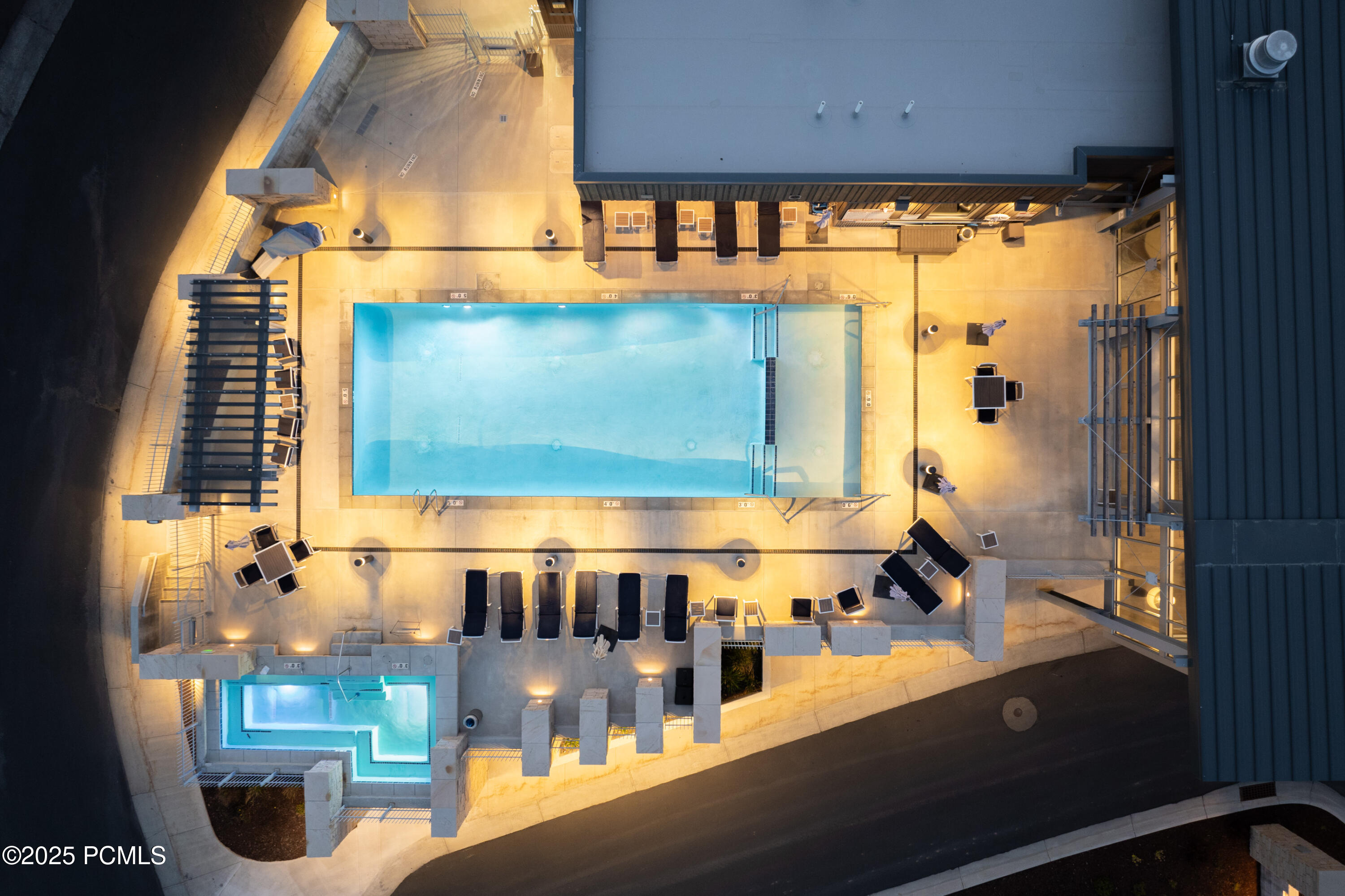 2752 W High Mountain Road 503