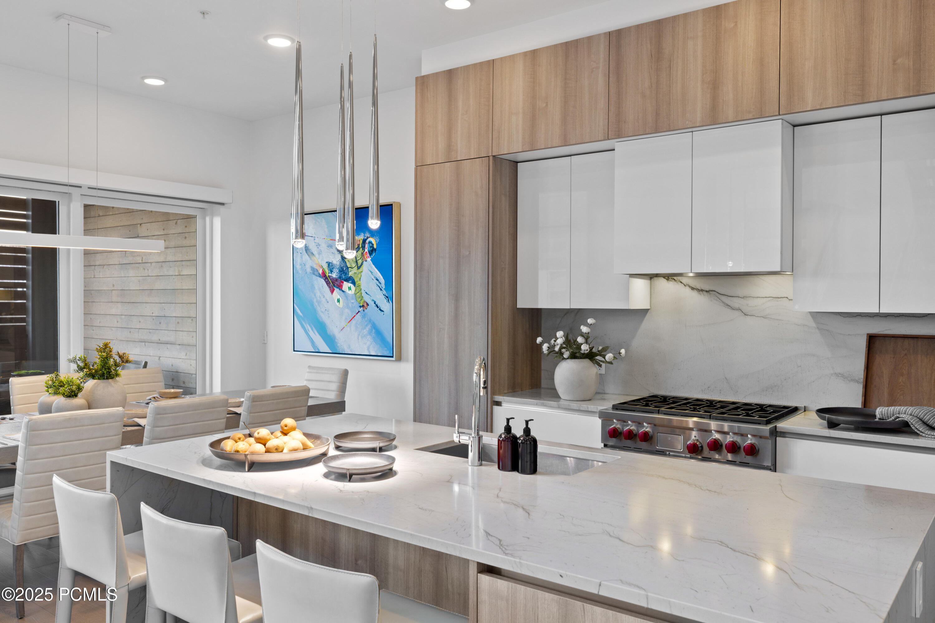 2752 W High Mountain Road 503