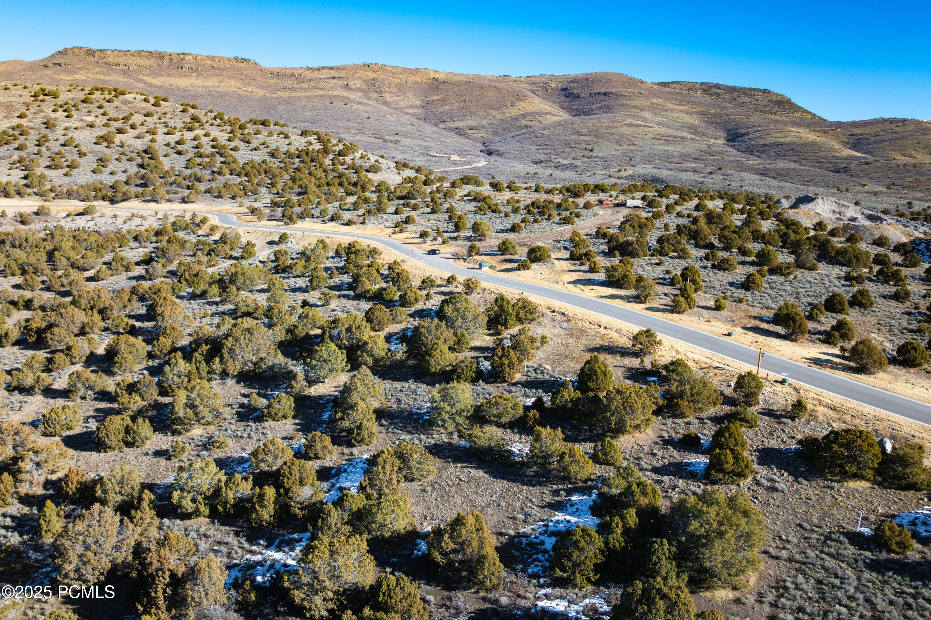 3297 E Red Knob Way 819