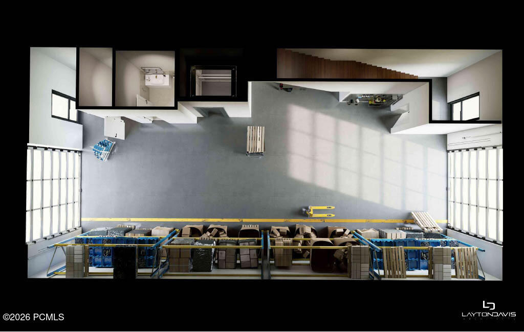 1922 S Highway 40 43