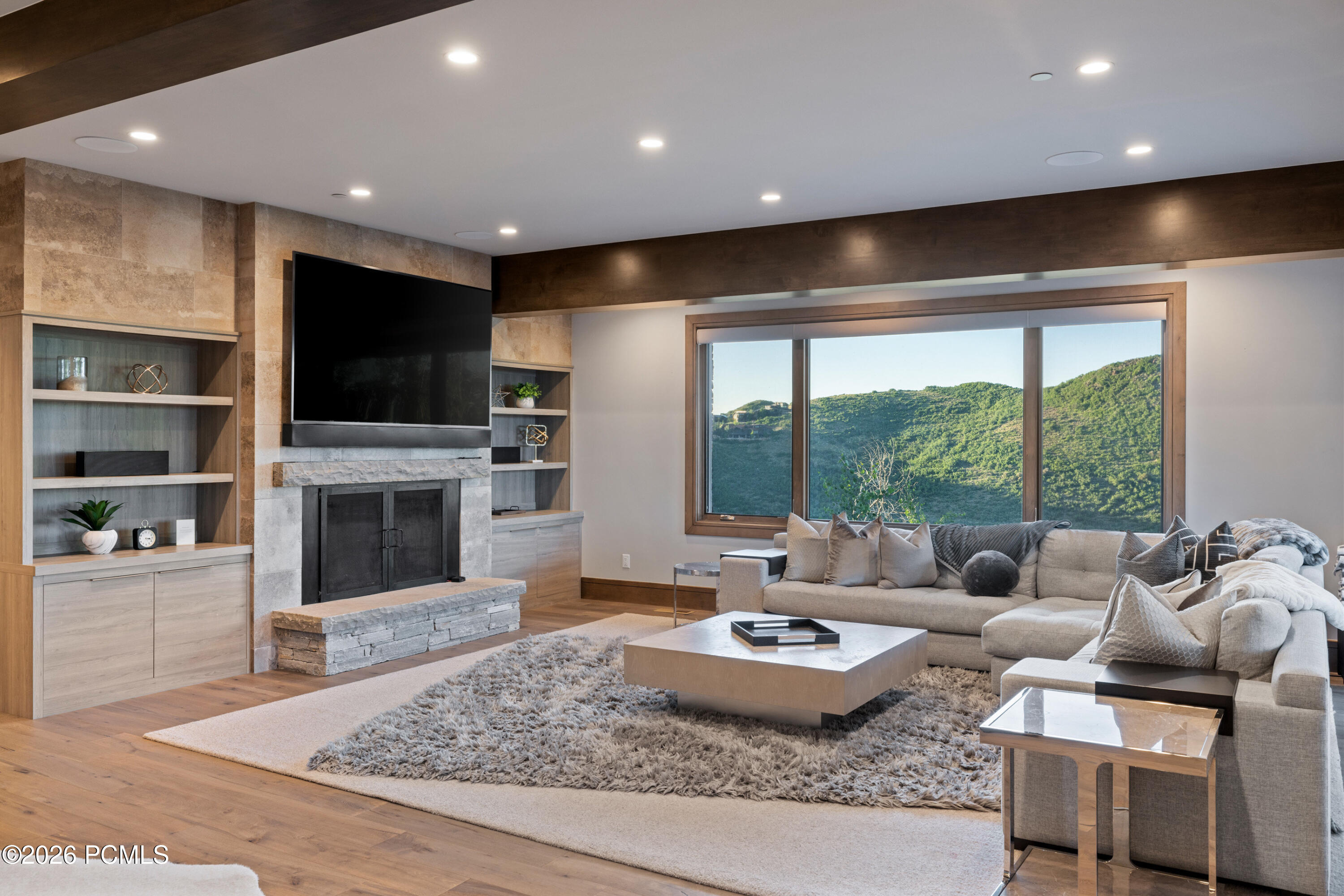 10738 Summit View Drive