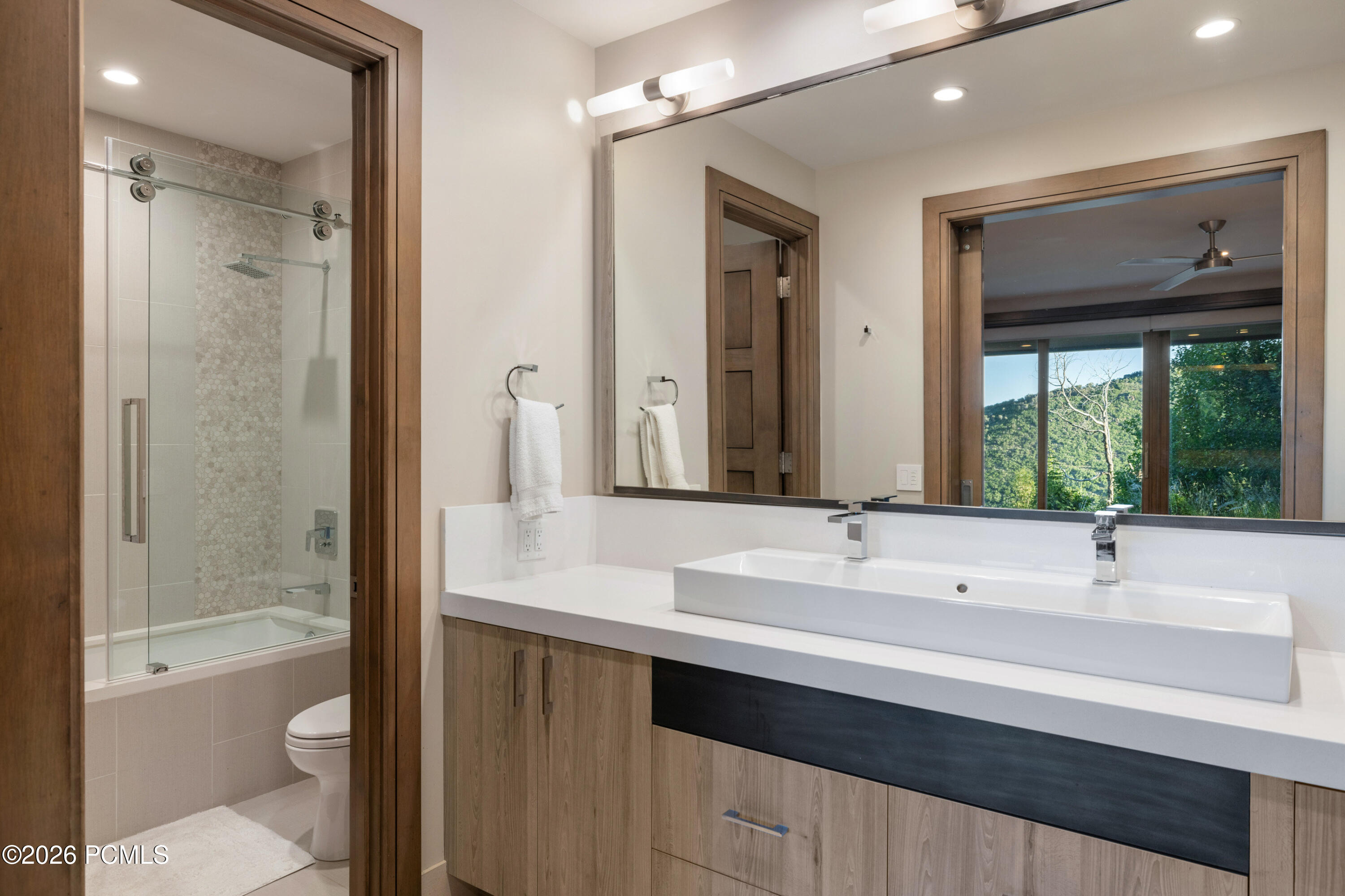 10738 Summit View Drive