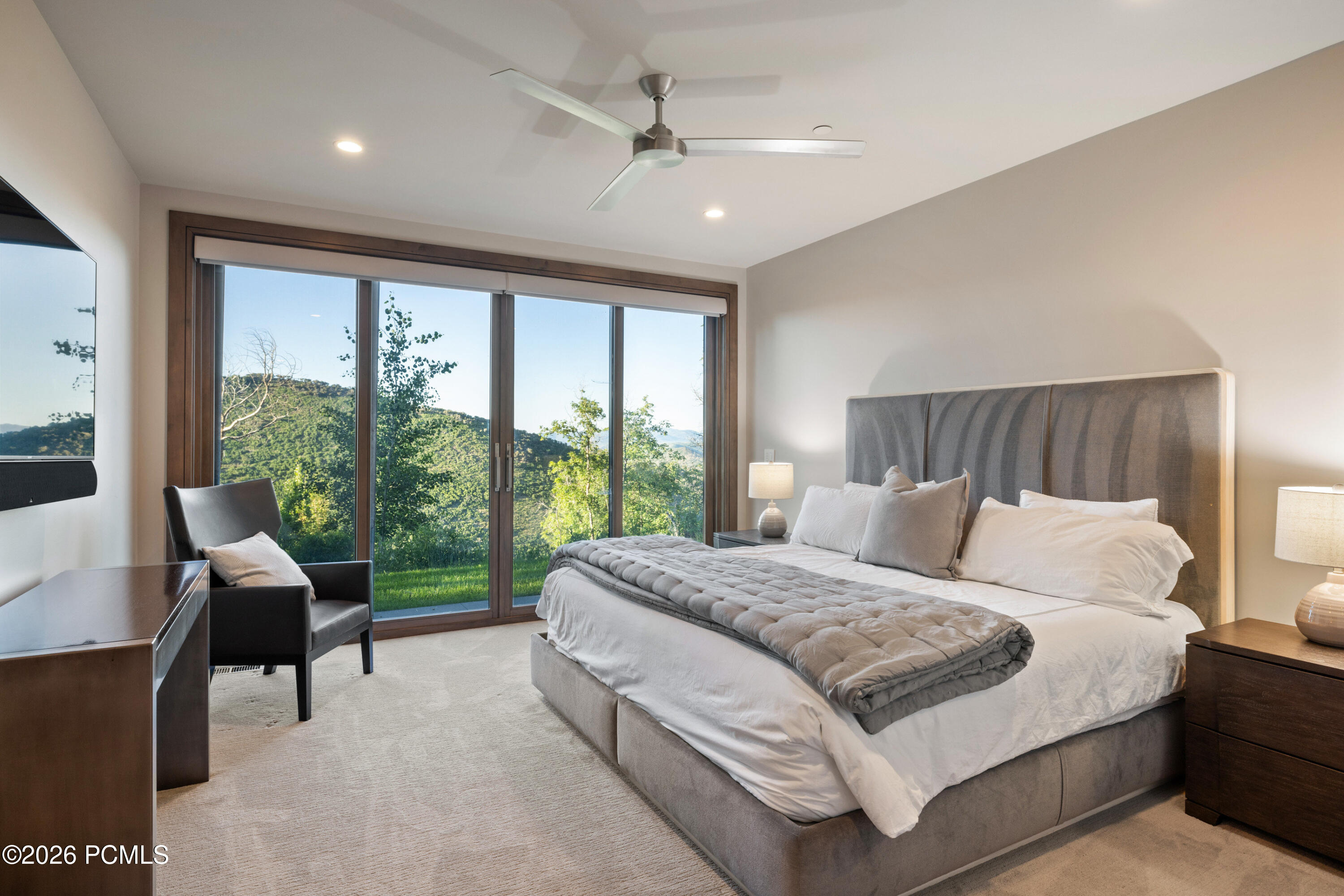 10738 Summit View Drive