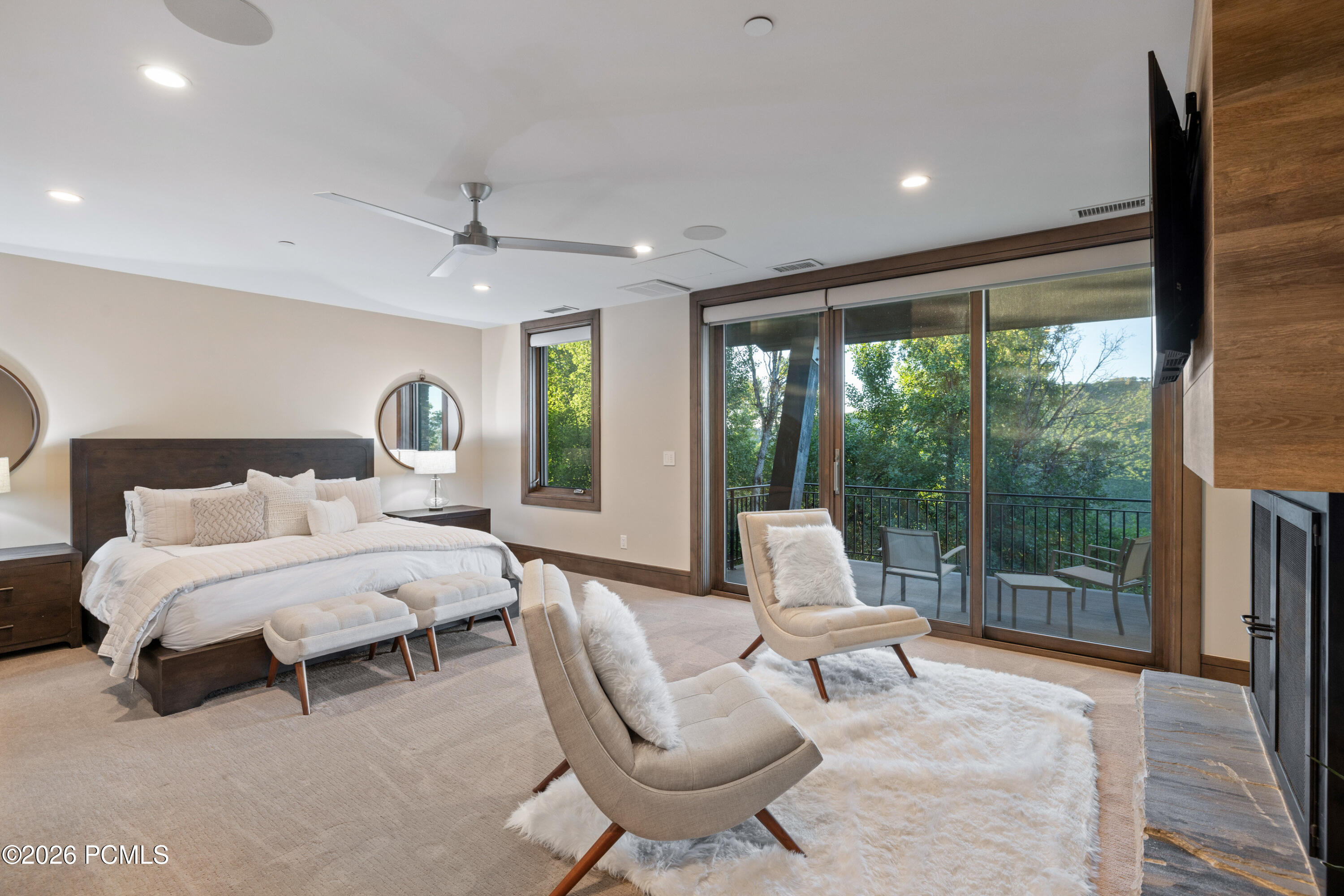 10738 Summit View Drive