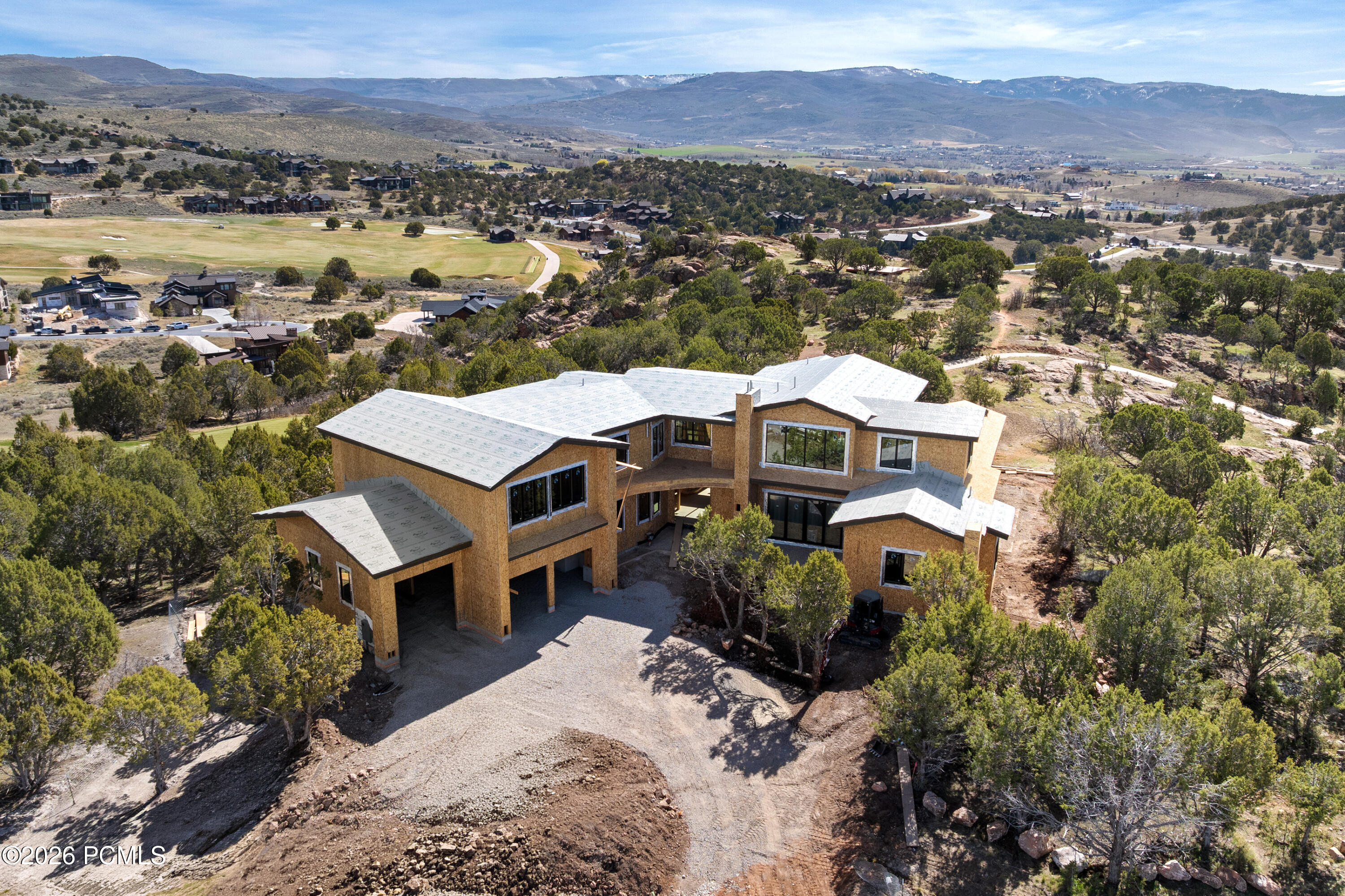 2418 E Red Knob Way