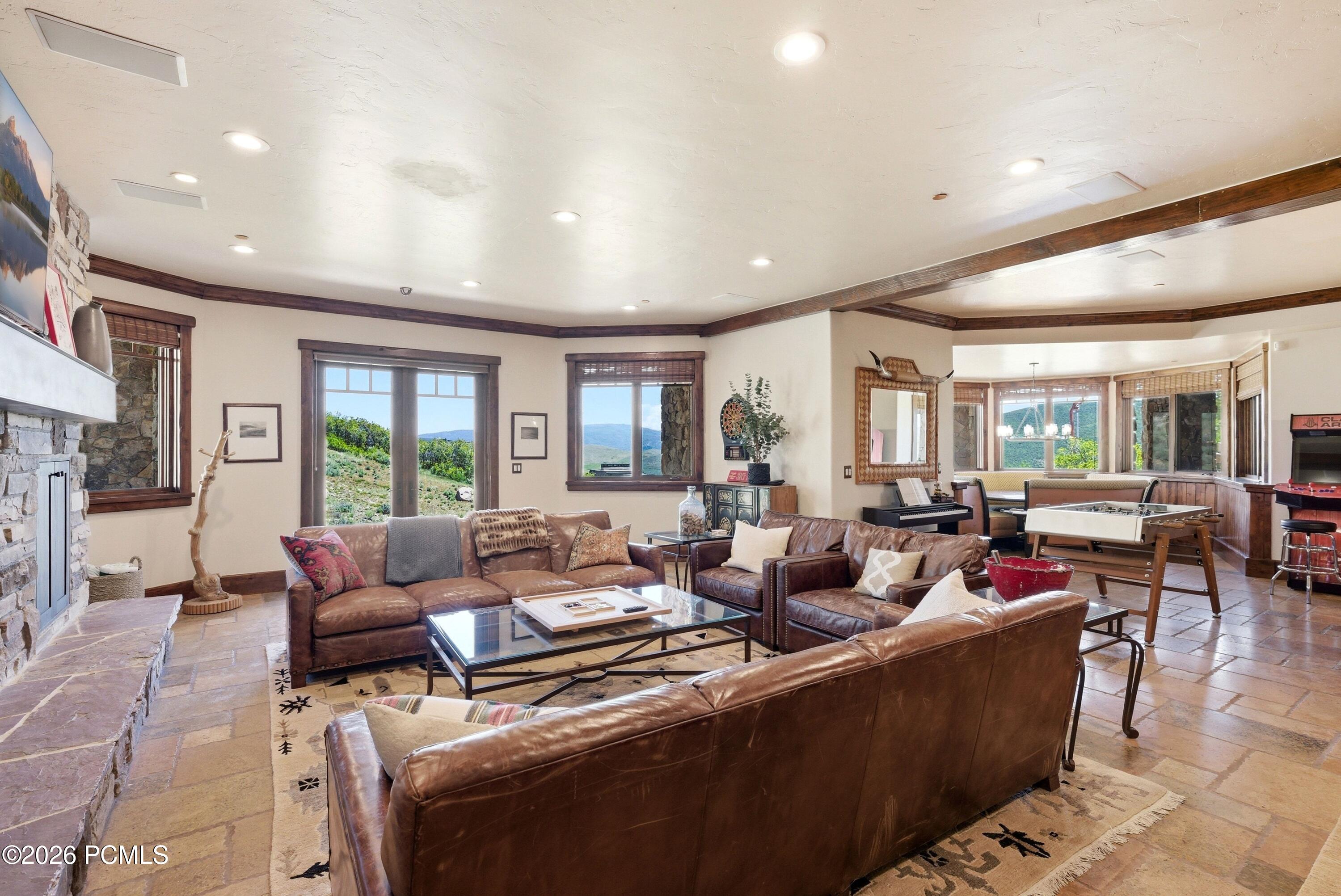4461 Aspen Camp Loop