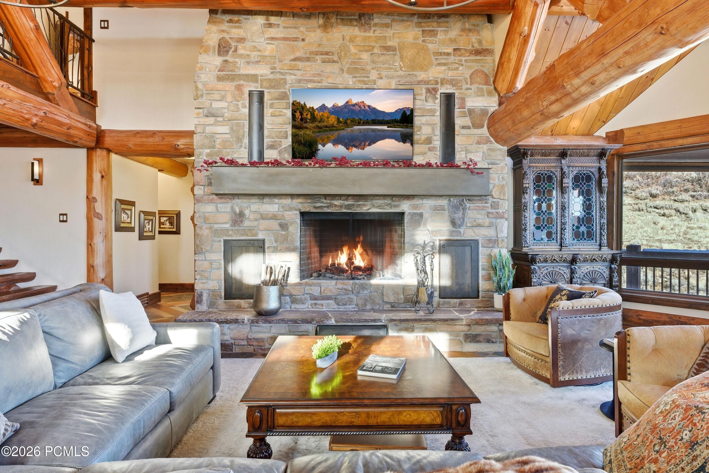 4461 Aspen Camp Loop