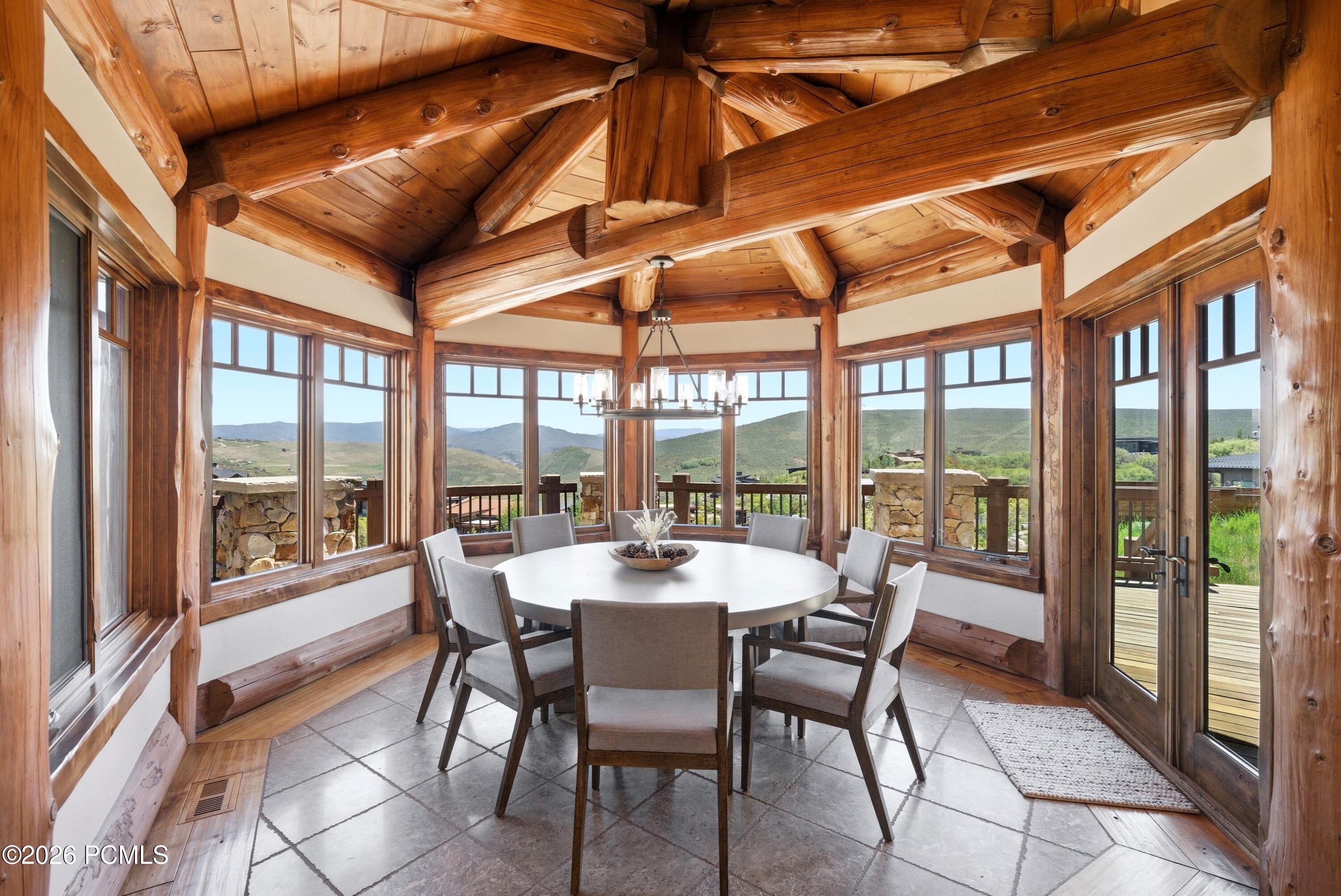 4461 Aspen Camp Loop