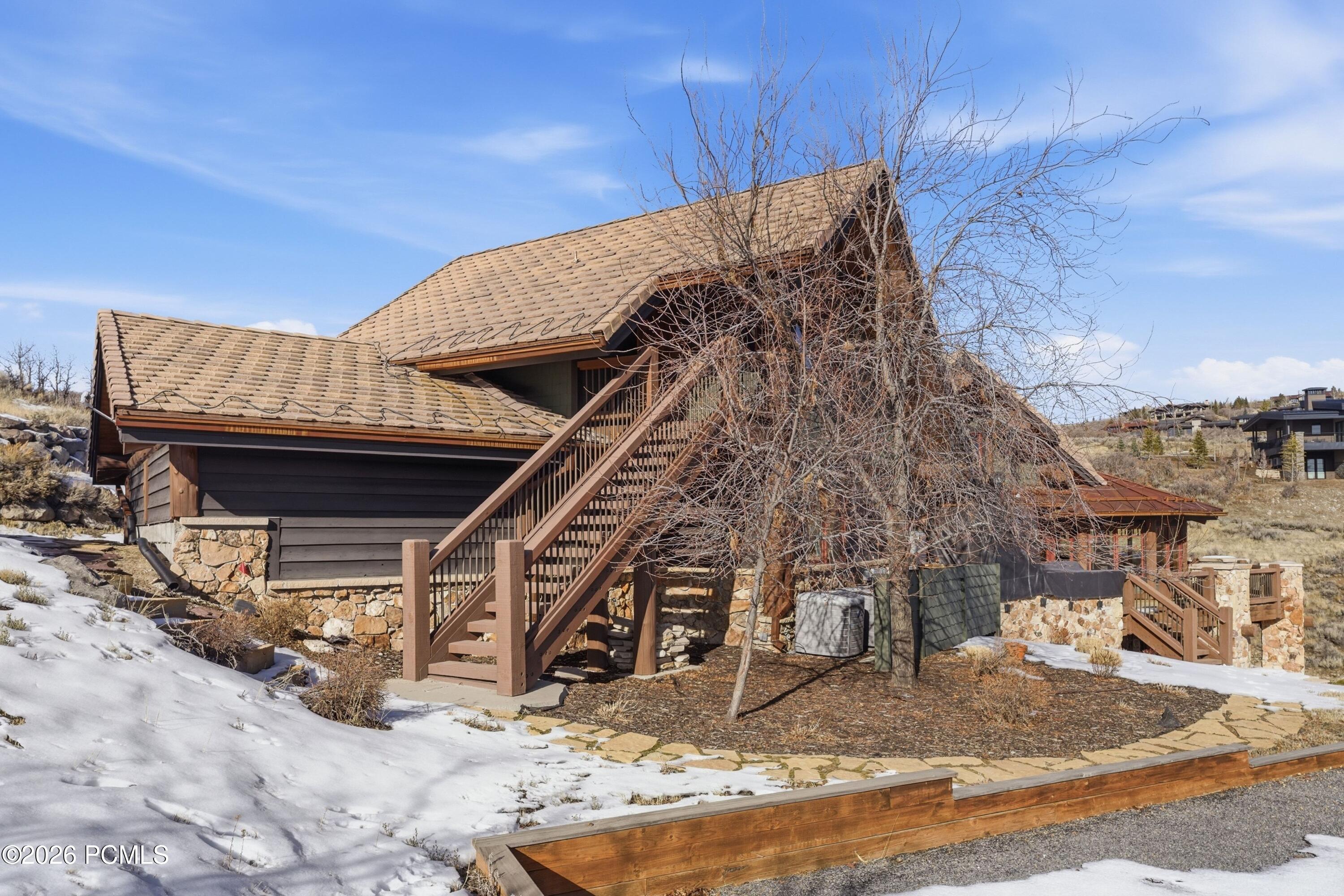 4461 Aspen Camp Loop