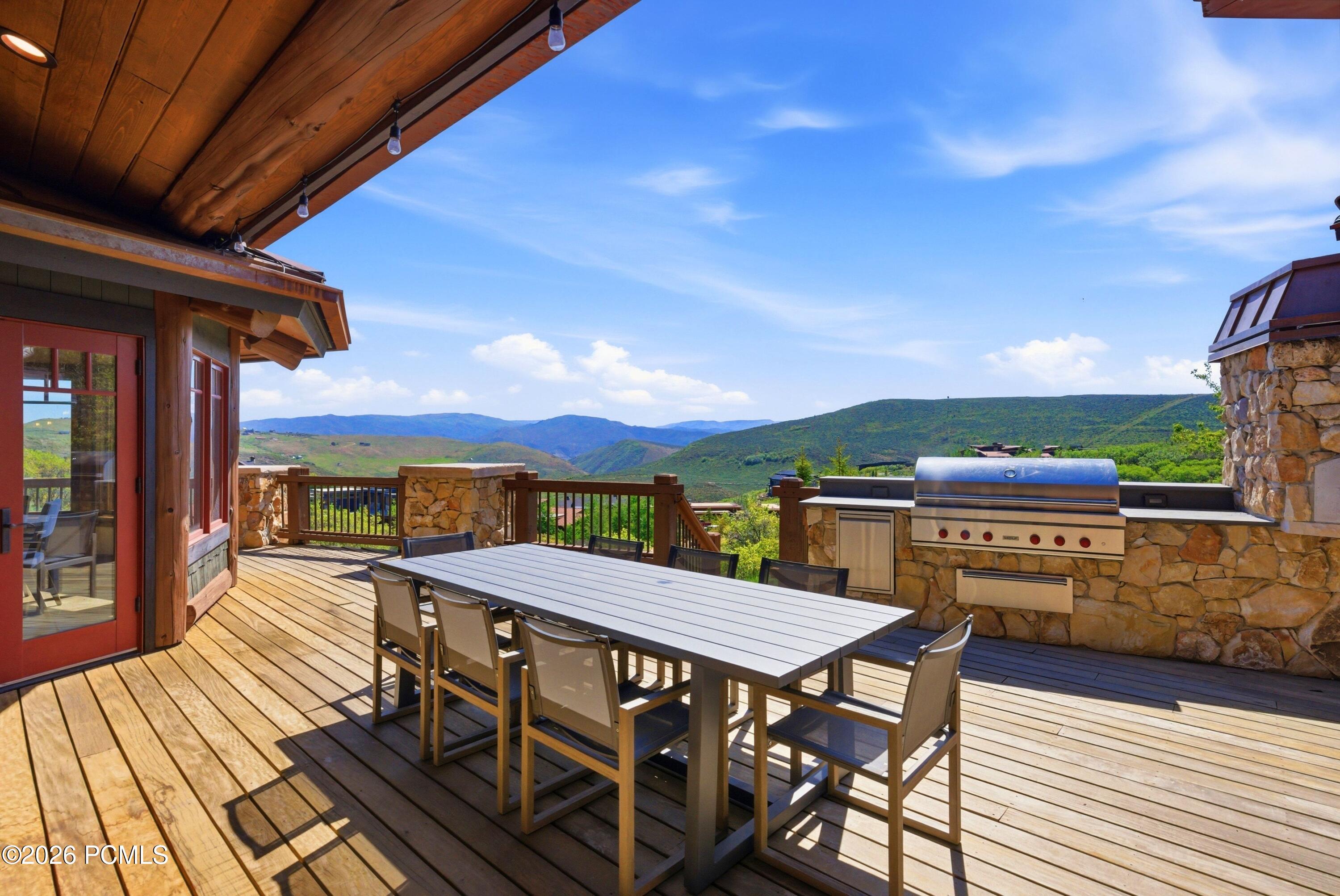 4461 Aspen Camp Loop