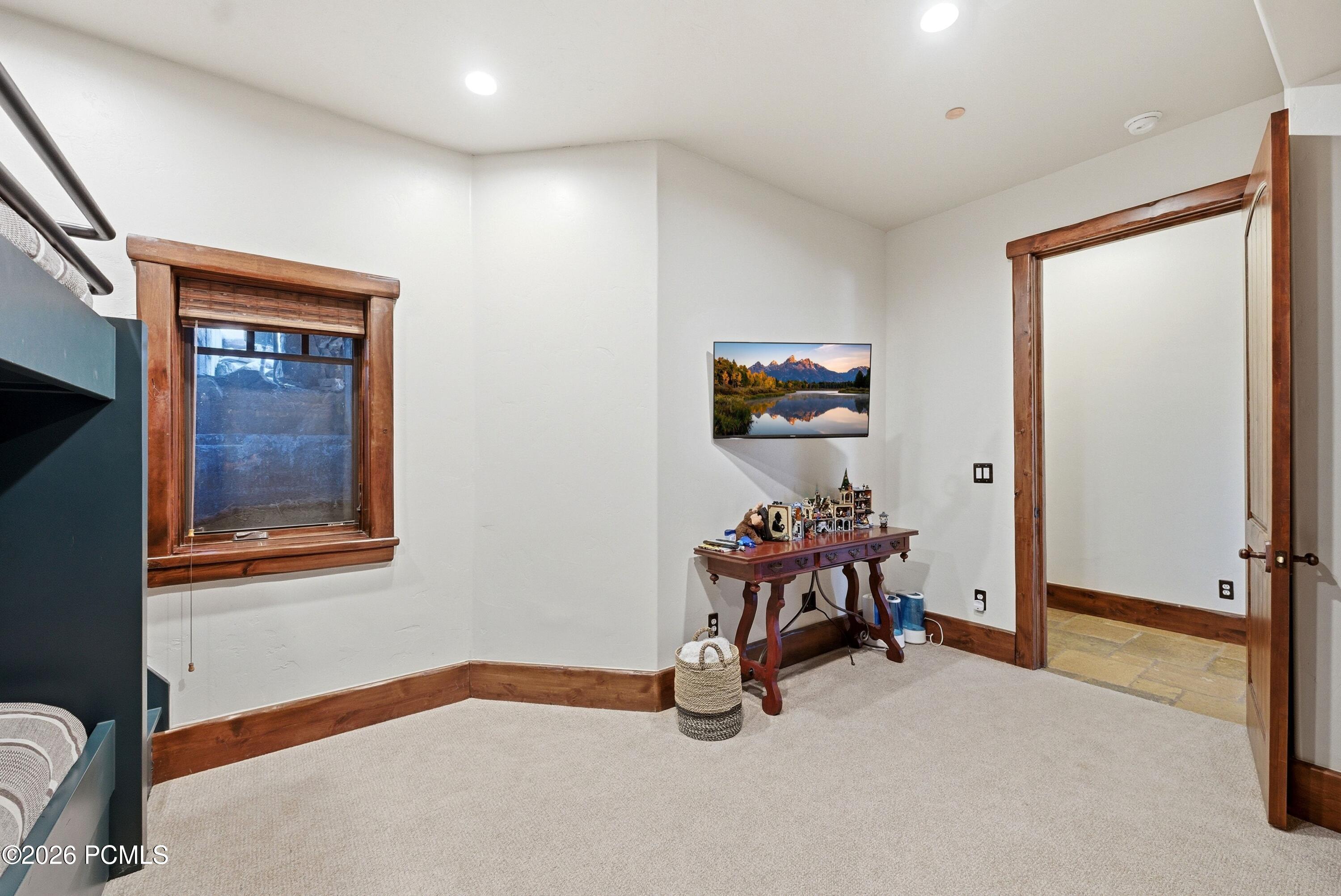 4461 Aspen Camp Loop