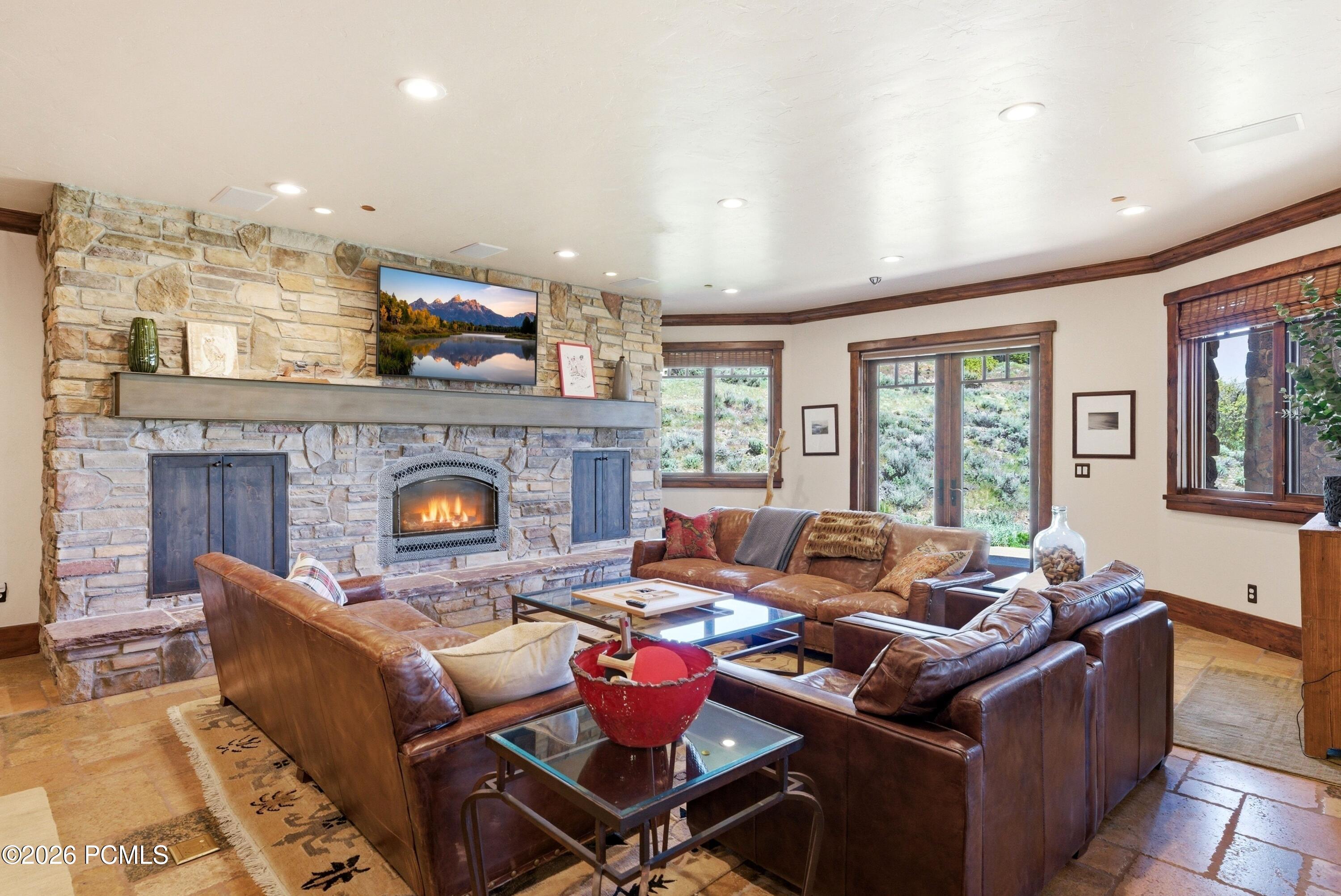 4461 Aspen Camp Loop