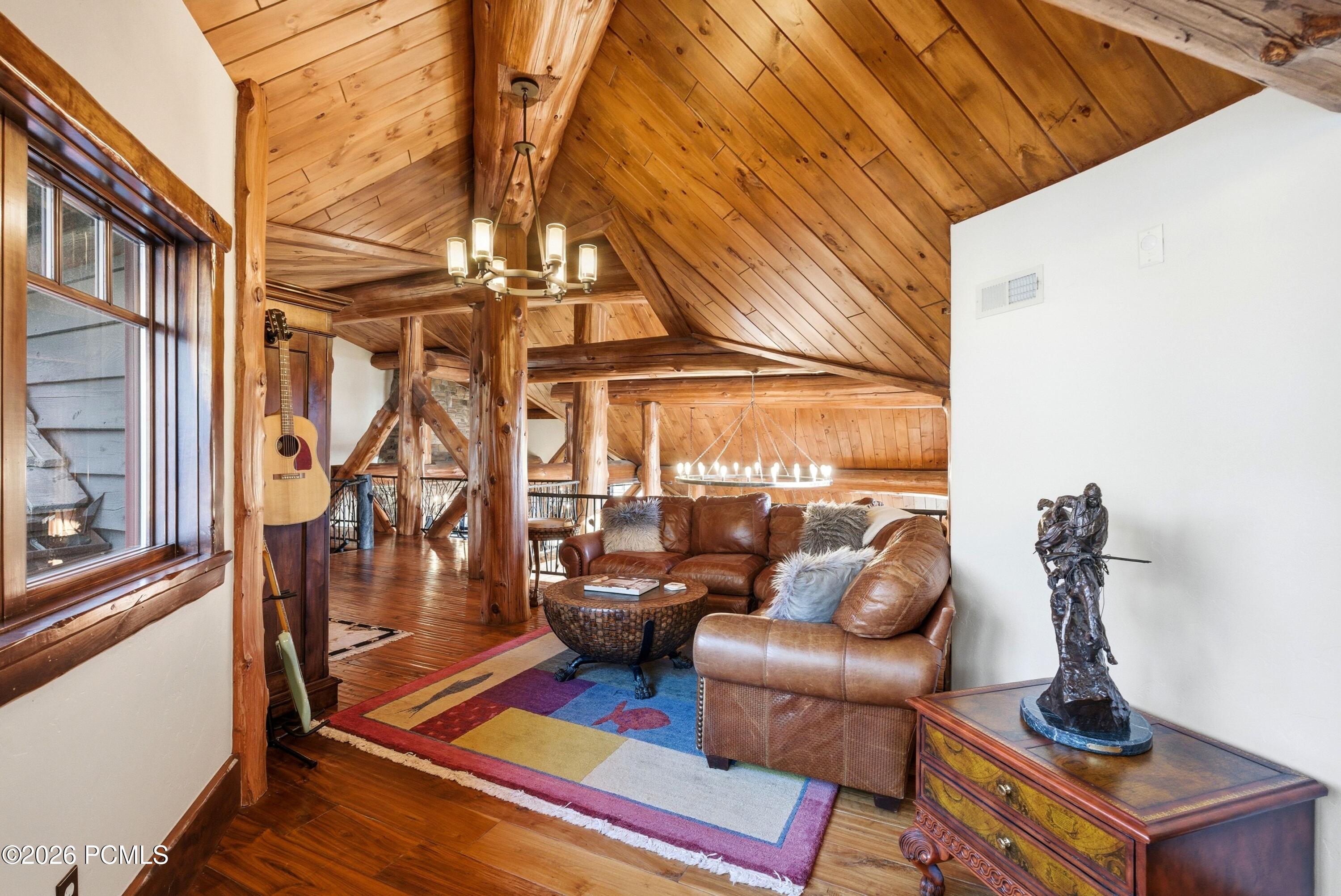 4461 Aspen Camp Loop