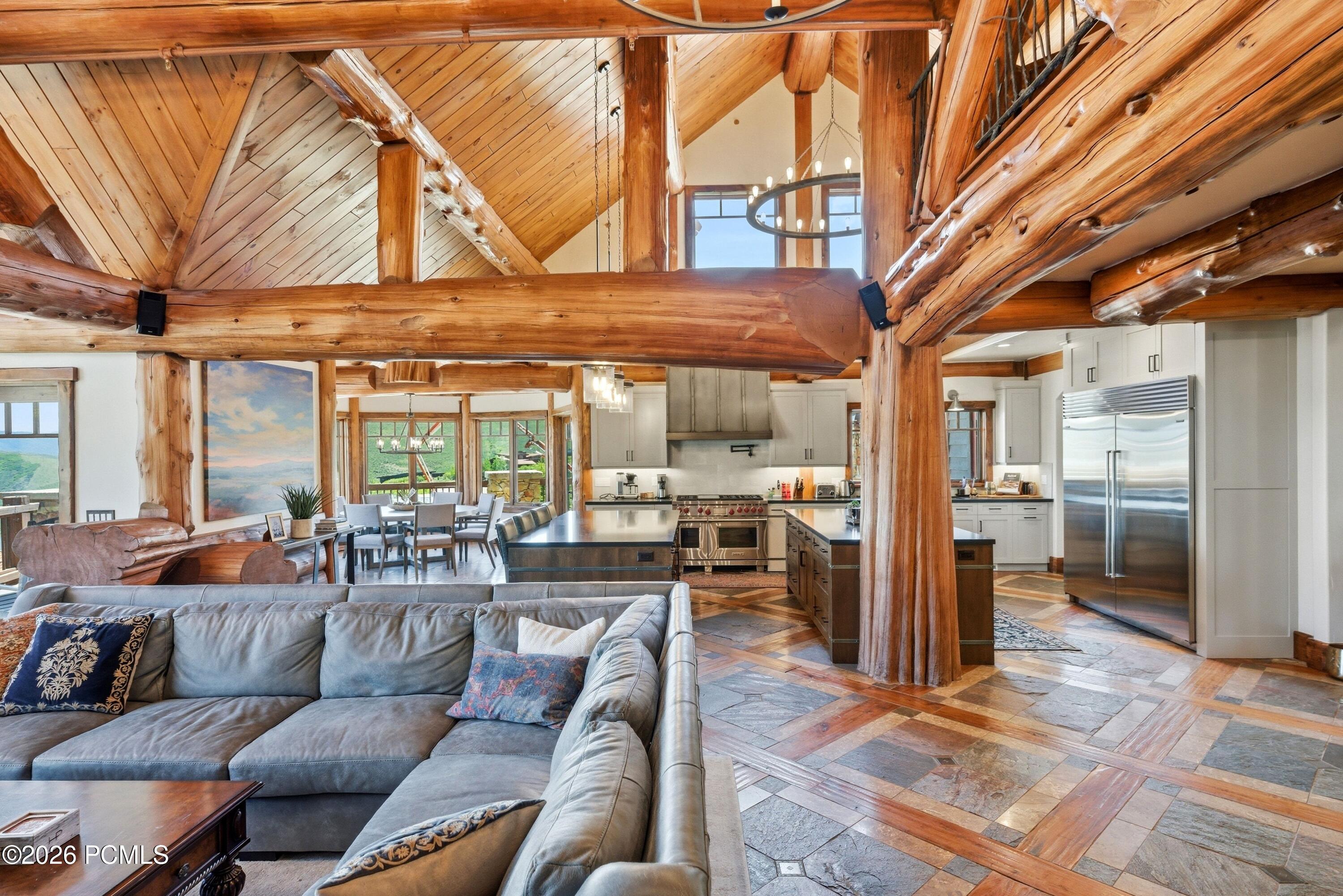 4461 Aspen Camp Loop