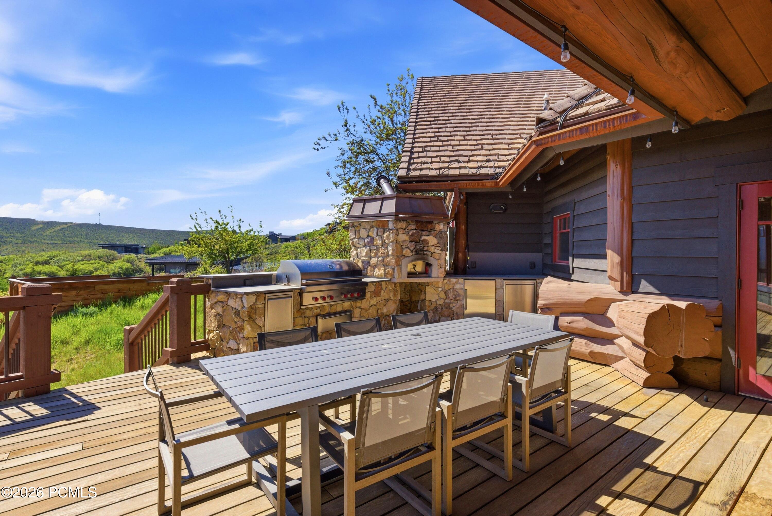 4461 Aspen Camp Loop
