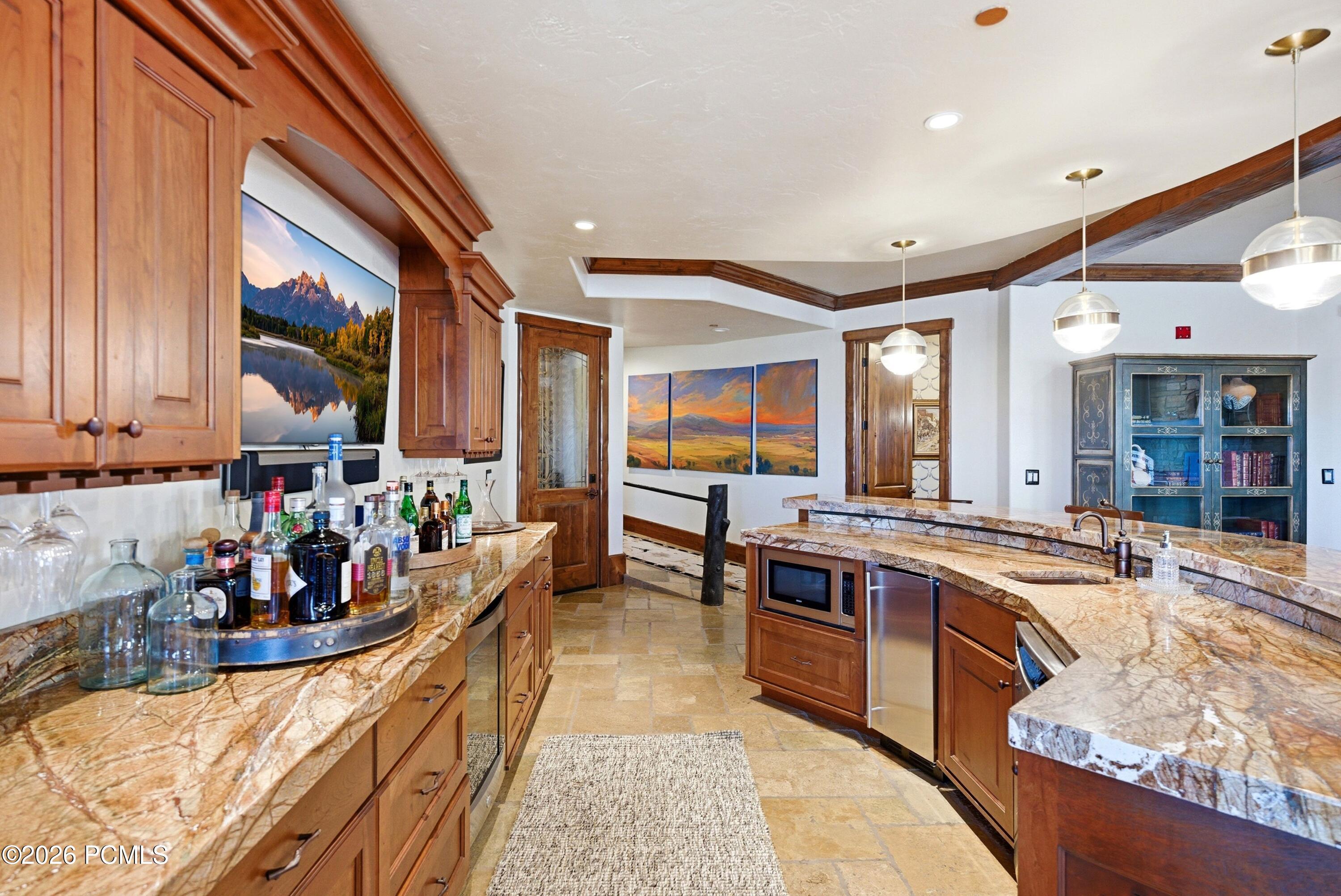 4461 Aspen Camp Loop