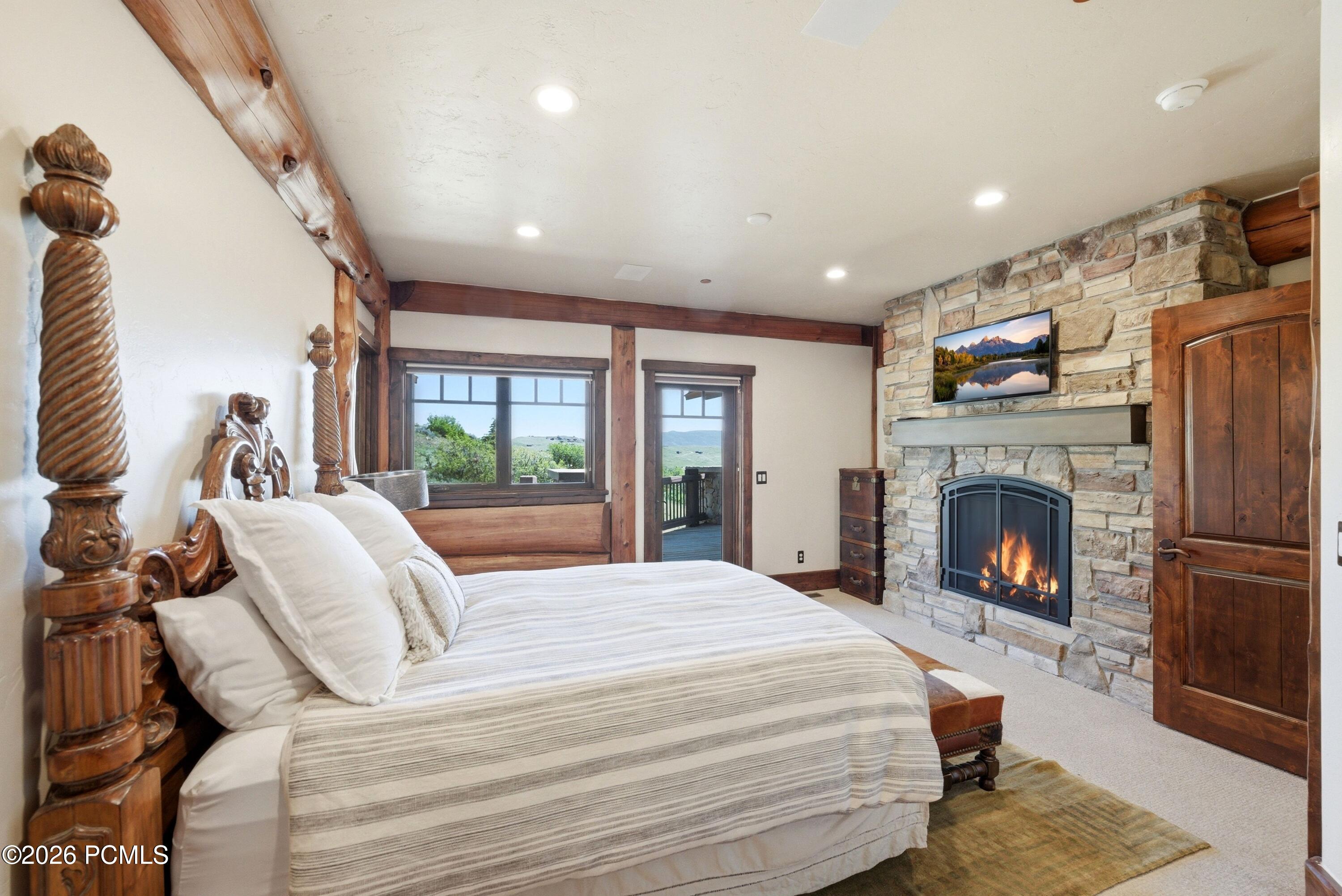 4461 Aspen Camp Loop