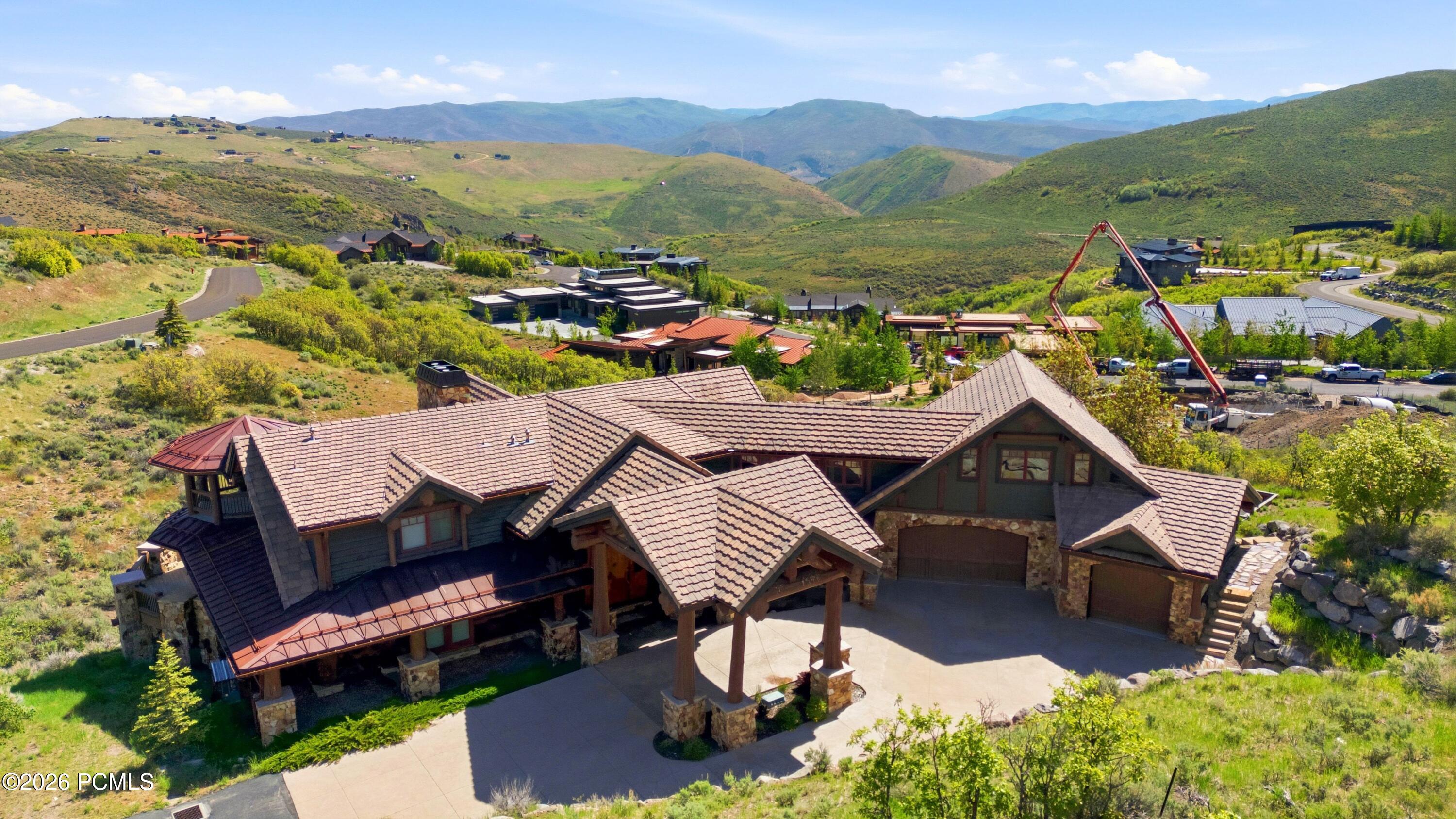 4461 Aspen Camp Loop