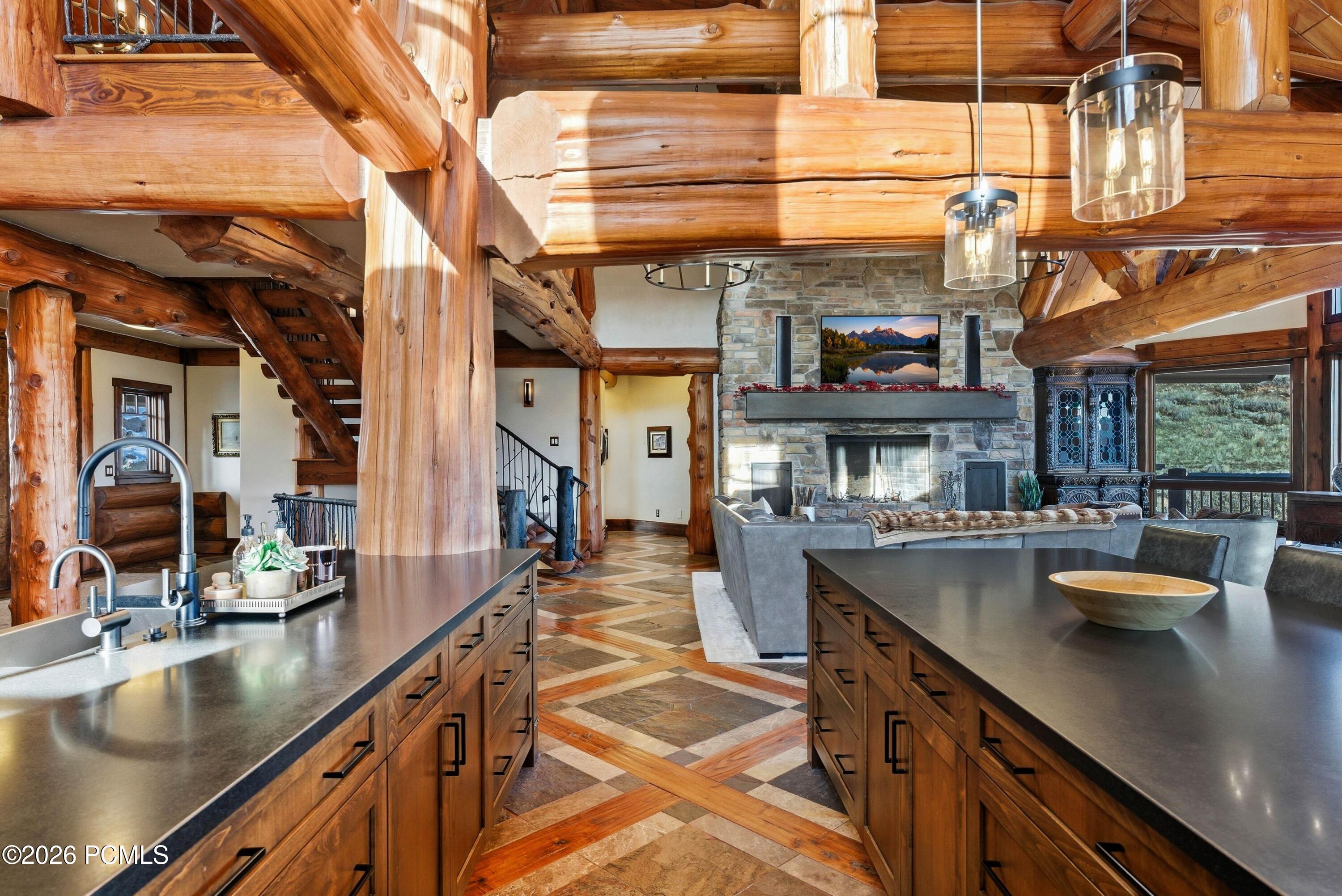4461 Aspen Camp Loop