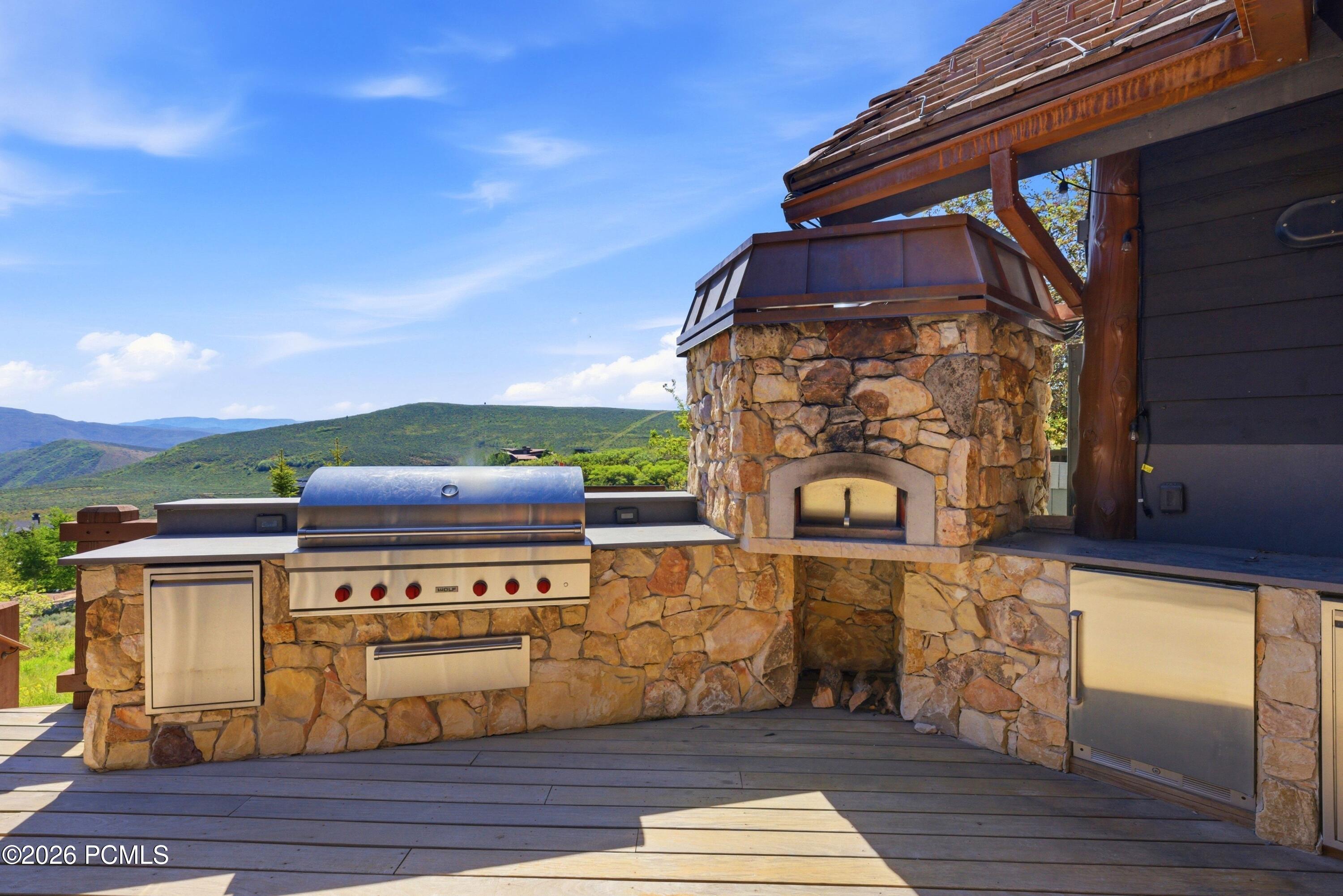 4461 Aspen Camp Loop